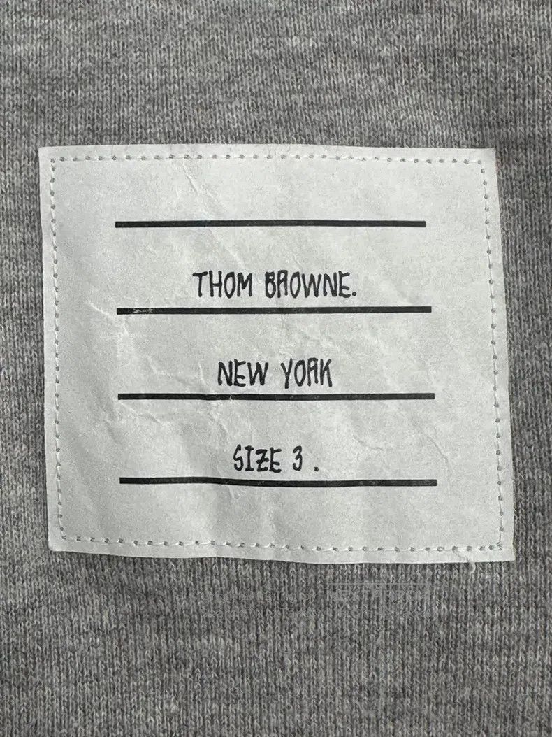 Thom Browne Thom Browne Gray Classic Four Stripe Long Sleeve Sweatshir Size US L / EU 52-54 / 3 - 4 Thumbnail