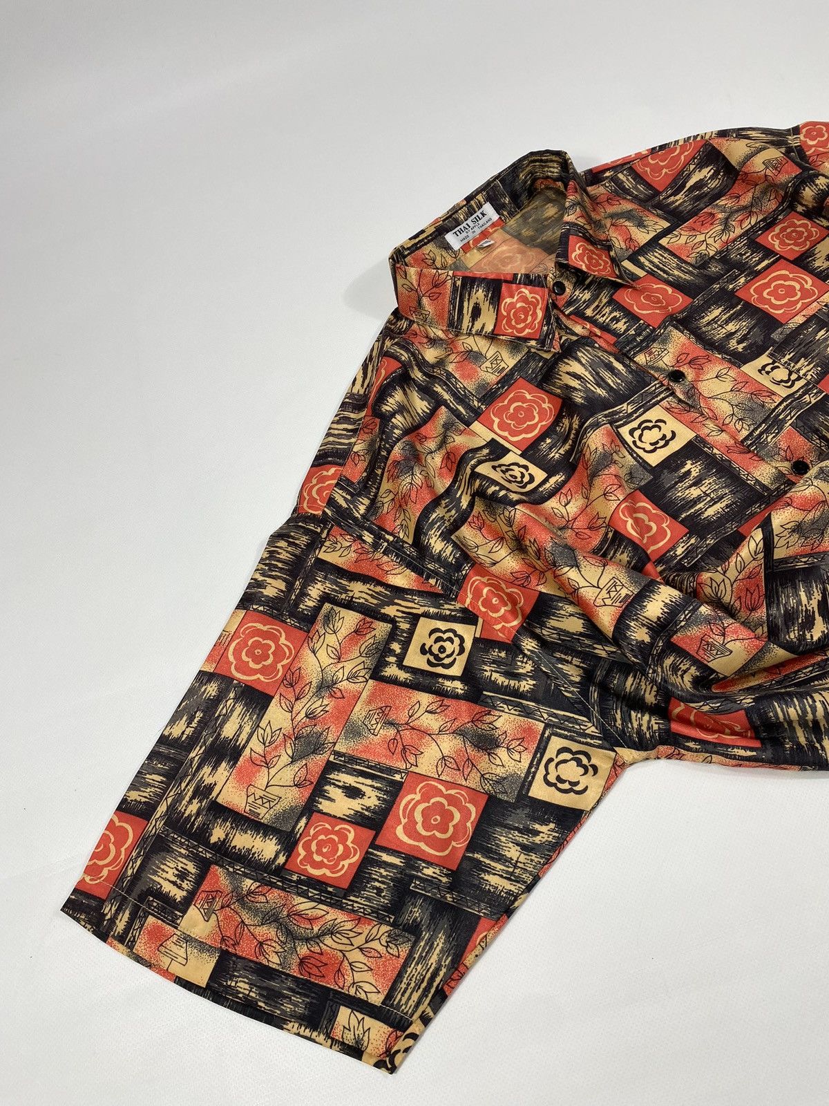 Vintage 🔥LASTDROP🔥 Vintage Apple Silk Abstract Party Festival Shirt Size US XXL / EU 58 / 5 - 5 Thumbnail