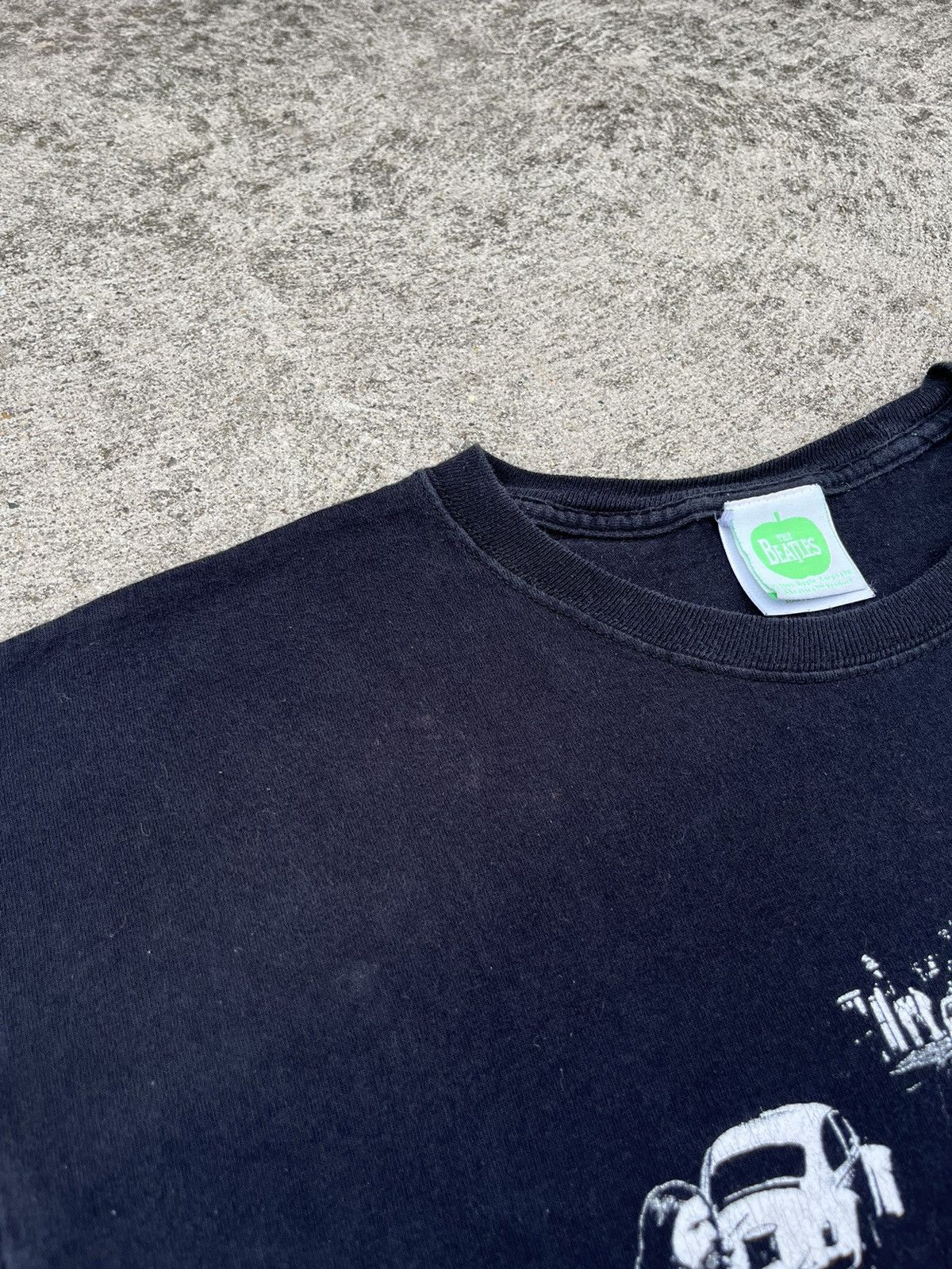 Band Tees © 2005 The Beatles “Abbey Road” Promo T-Shirt Size US L / EU 52-54 / 3 - 3 Thumbnail
