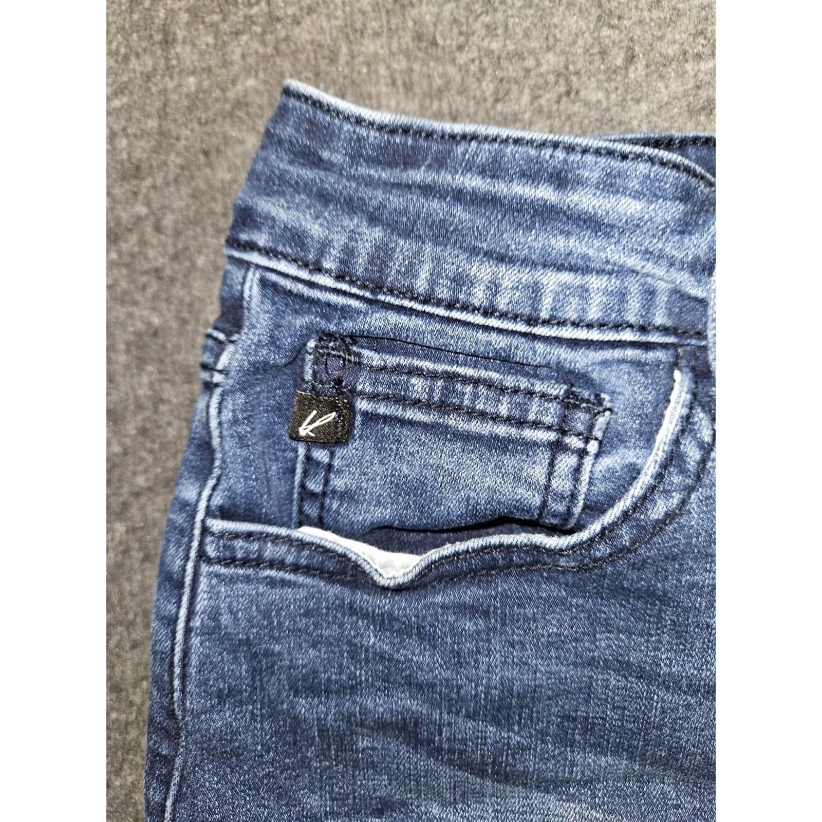 Vintage VINTAGE KanCan Shorts Womens 11/29 Denim Stretch Distressed Cutoff Frayed Hem KC6033D Jeans 2.5 in Inseam Boys? Size 32" / US 10 / IT 46 - 7 Thumbnail