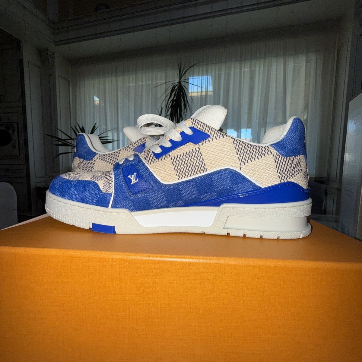Louis Vuitton Louis Vuitton Trainer Size US 9 / EU 42 - 2 Thumbnail