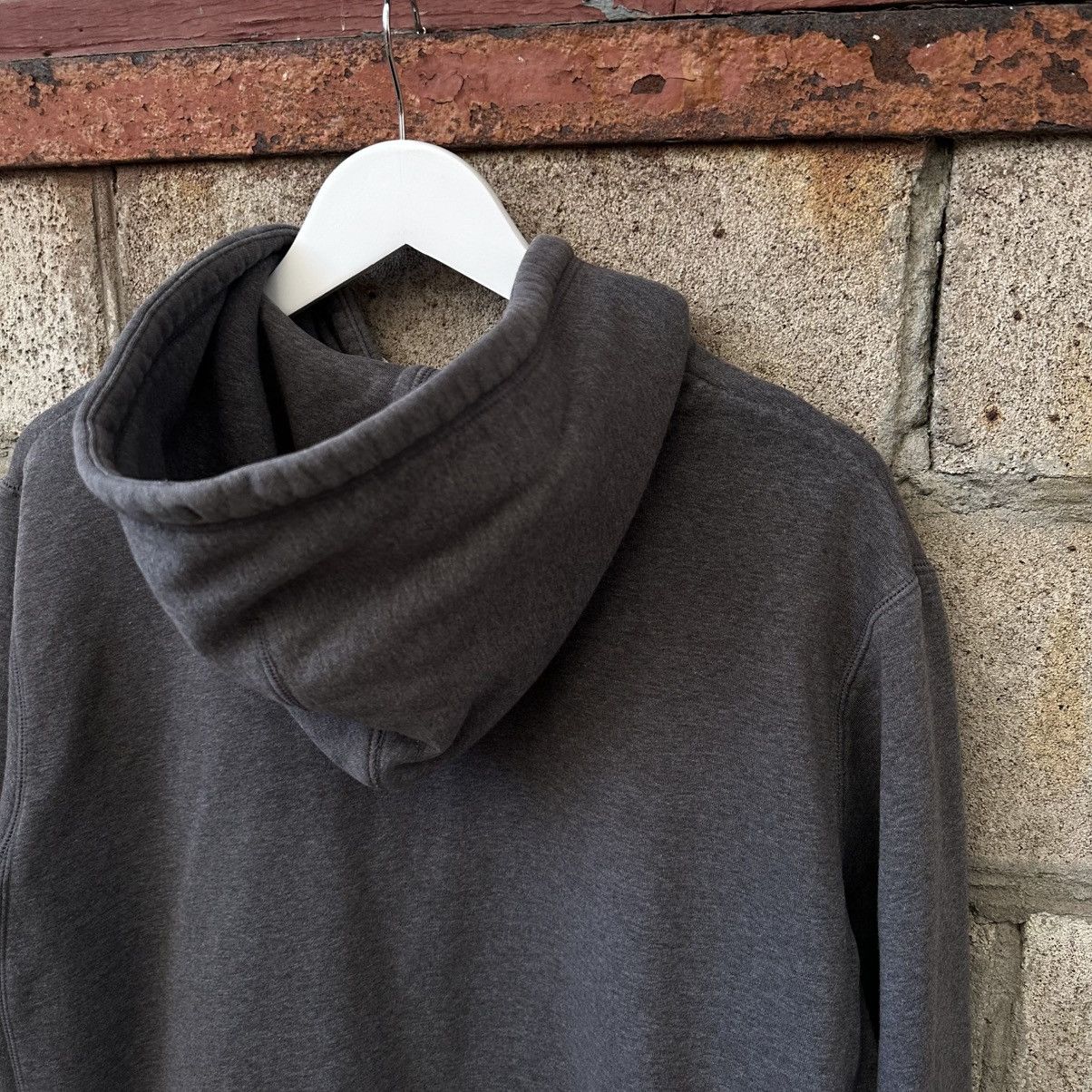 Nike Vintage Nike Zip Hoodie Small Logo Size XL Y2K 00s UsA Hype Size US XL / EU 56 / 4 - 10 Thumbnail