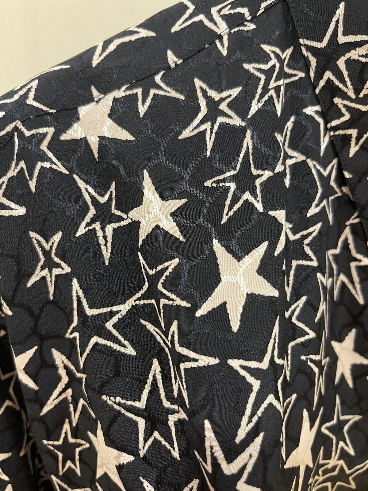Saint Laurent Paris star print silk shirt collar size 42 Size US L / EU 52-54 / 3 - 15 Thumbnail