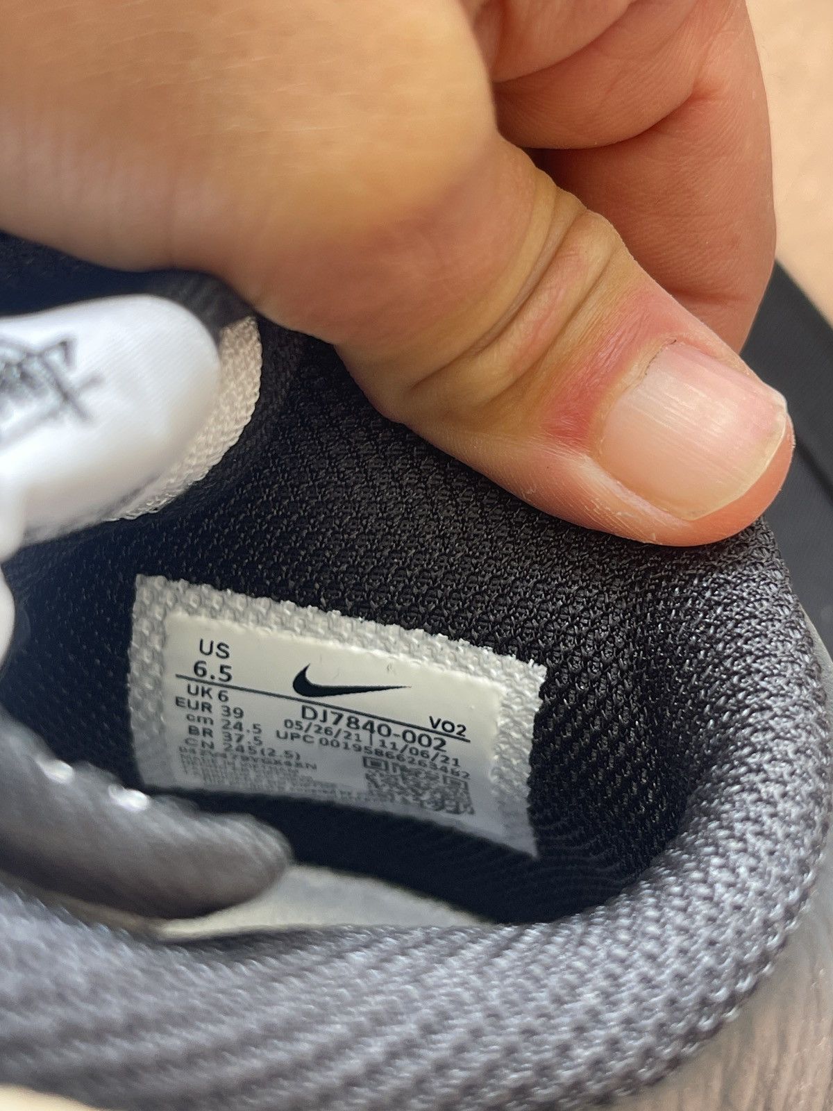 Nike 2022 Stussy x Air Force 1 Mid 'Black White’ Size US 6.5 / EU 39-40 - 8 Thumbnail
