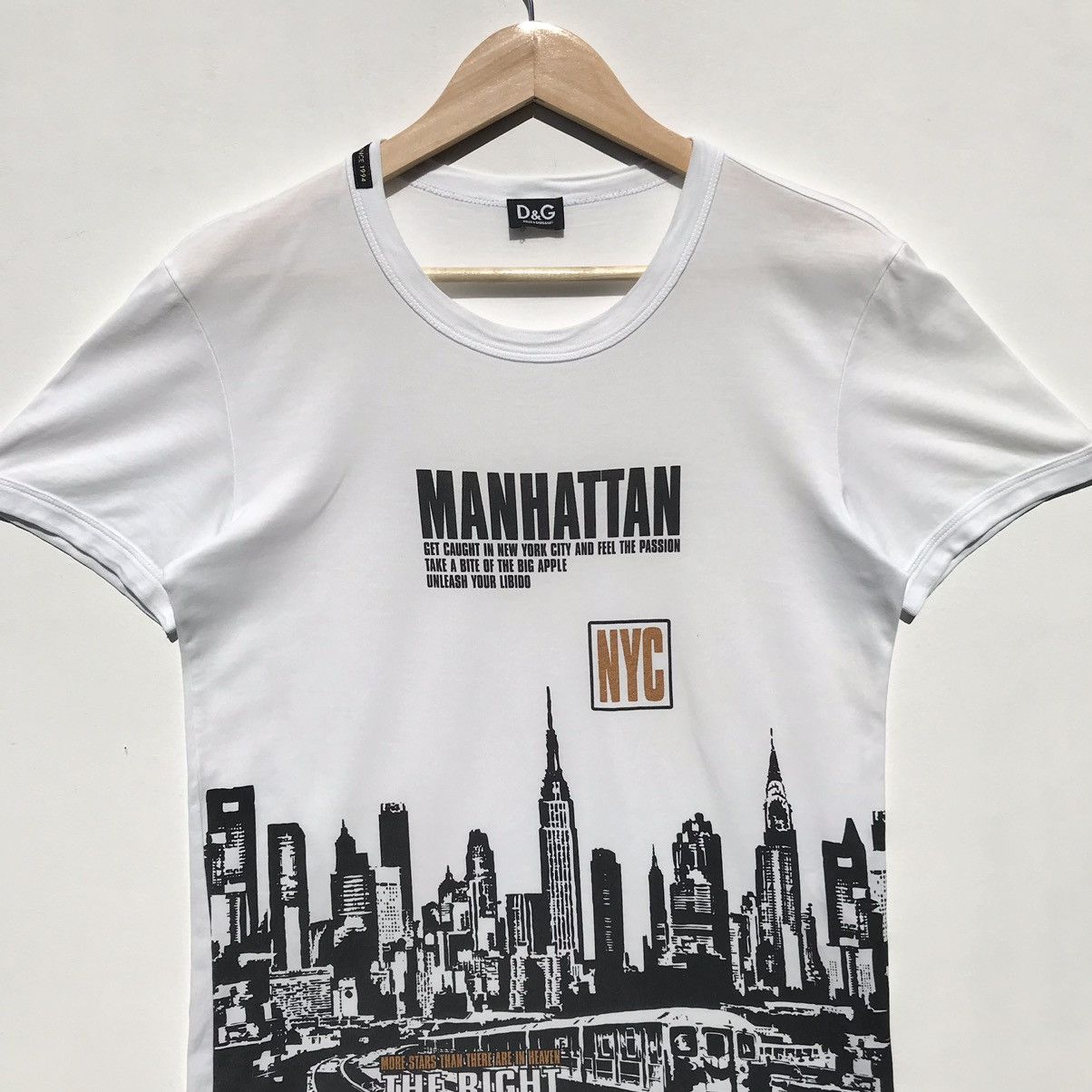Dolce & Gabbana Vintage Dolce & Gabbana Manhattan NYC Tee D&G Luxury Brand Size US S / EU 44-46 / 1 - 7 Thumbnail