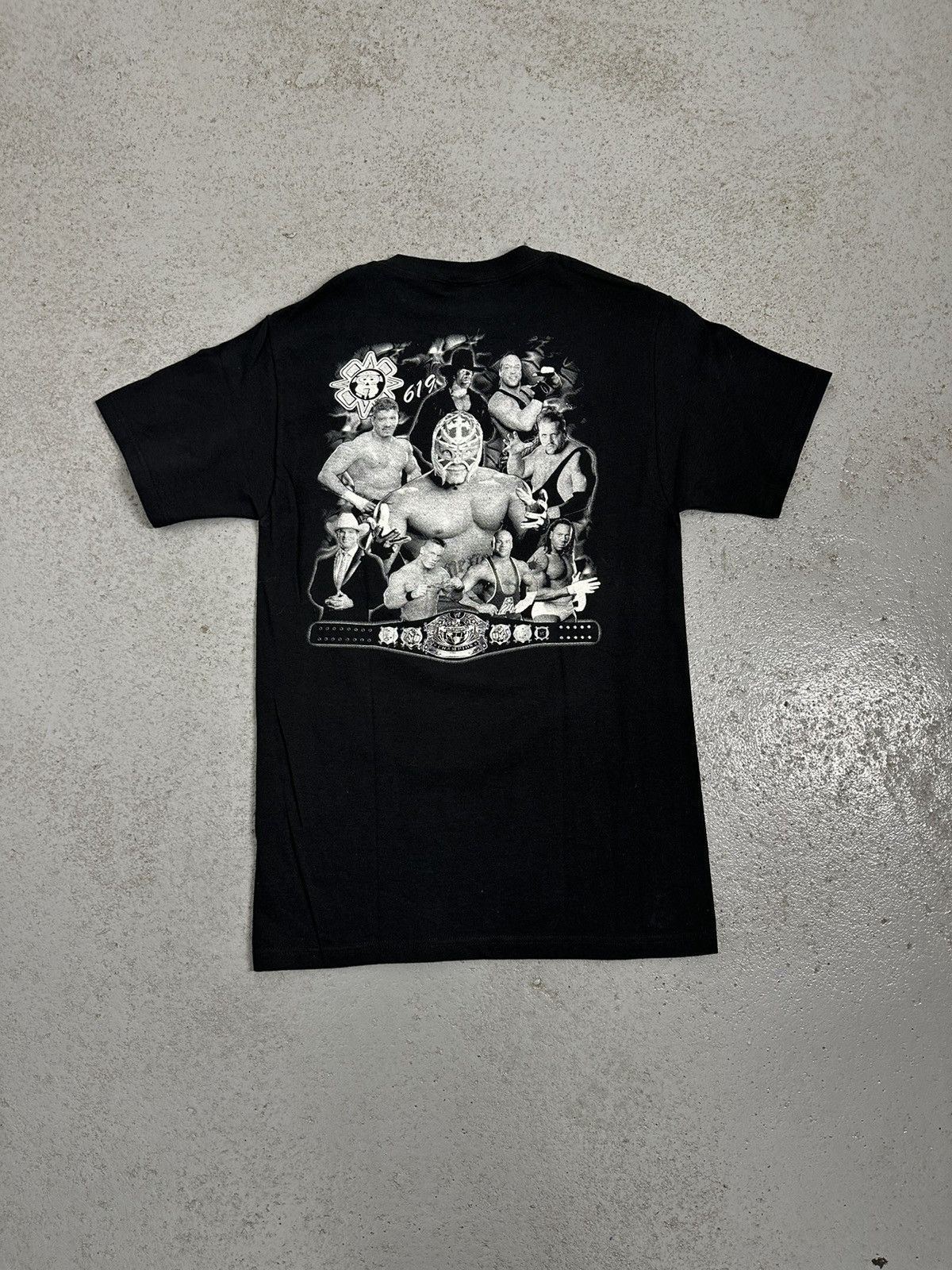 WWE Vintage 00s Wrestlemania WWE Rey Mysterio Undertaker T-Shirt Size US S / EU 44-46 / 1 - 9 Thumbnail