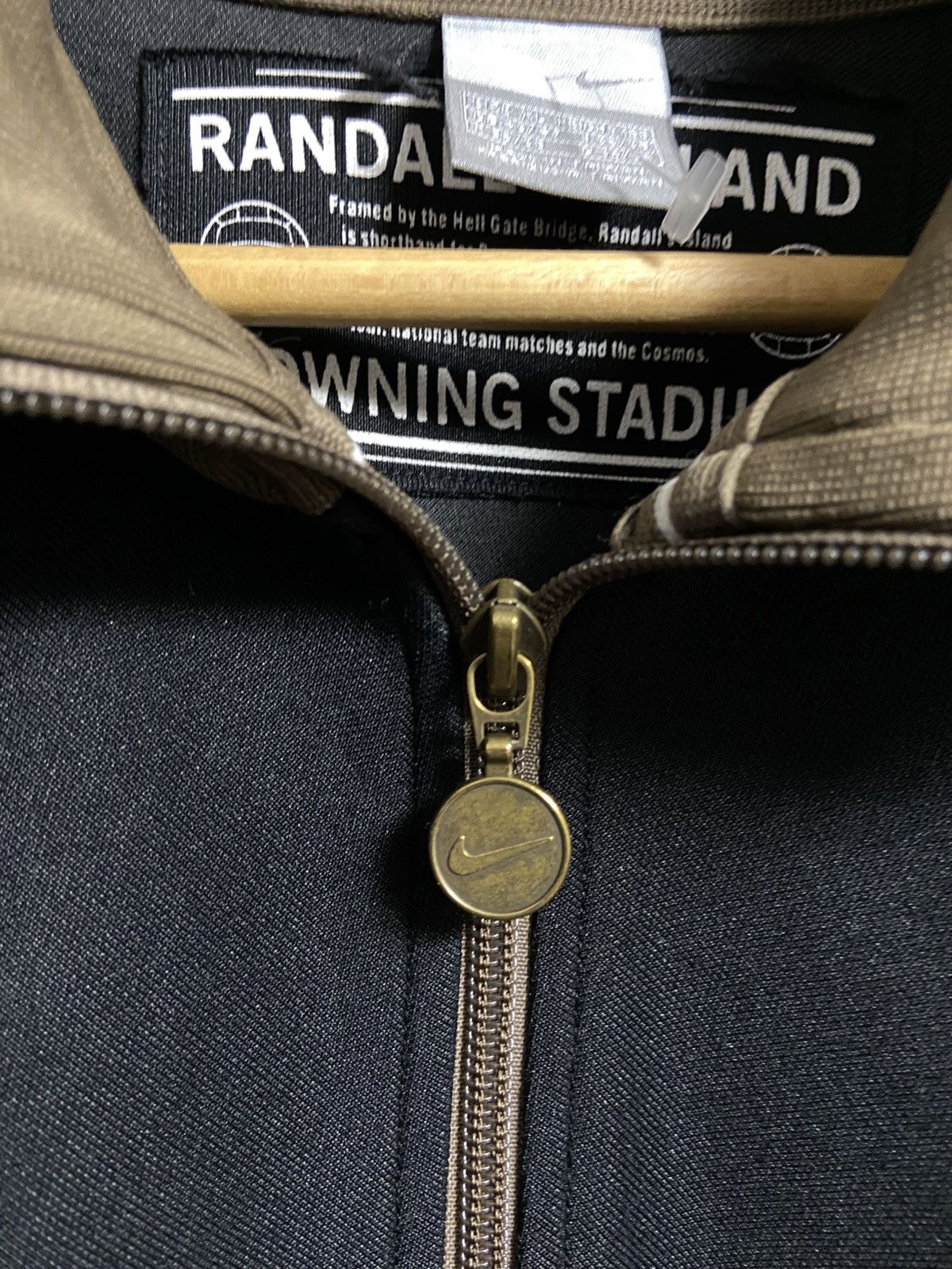 Nike Nike Randall’s island downing track jacket Pele NYC Hist XL Size US XL / EU 56 / 4 - 7 Thumbnail