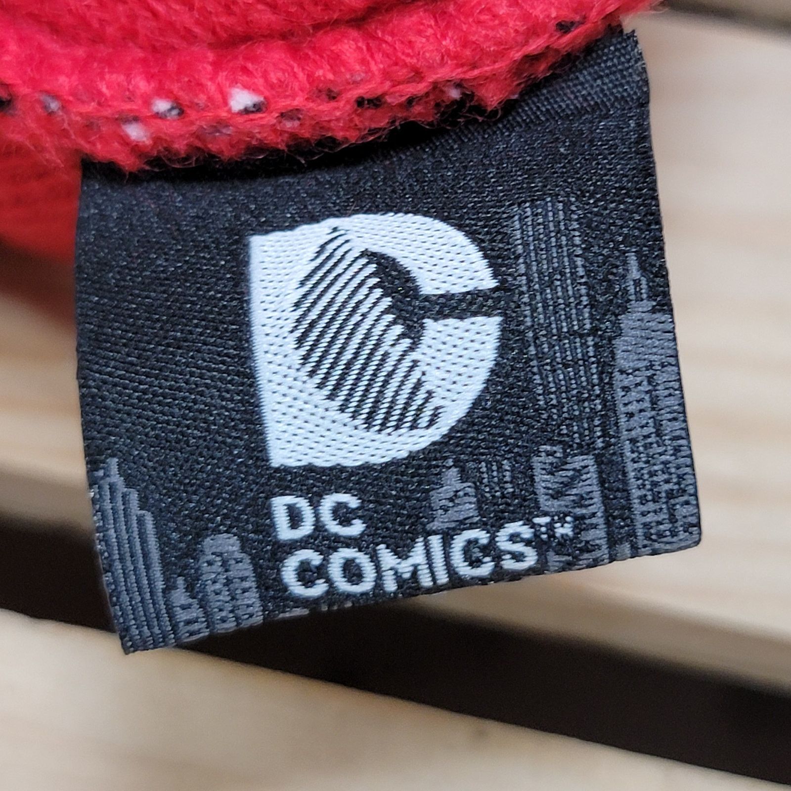 DC Comics DC Comics Harley Quinn Knit Beanie w/ Pom - OS NWT Size ONE SIZE - 6 Thumbnail