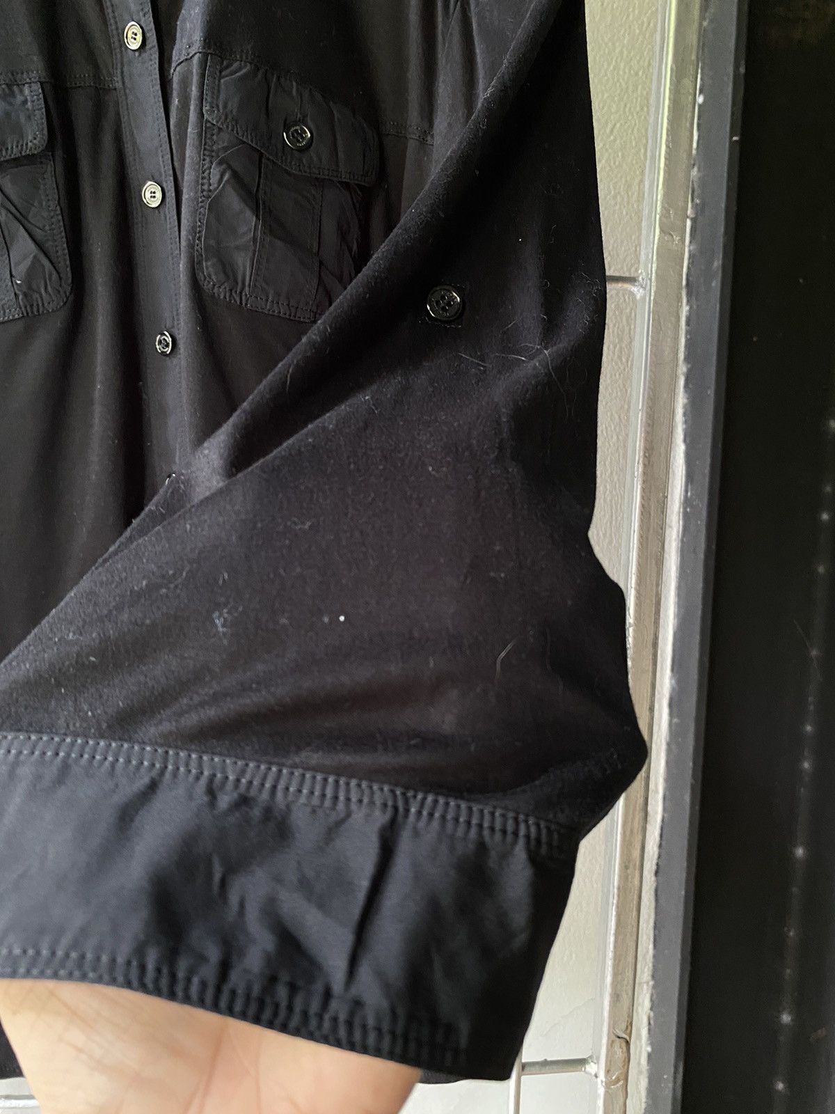 Burberry Burberry 2 pocket black shirt Size ONE SIZE - 9 Thumbnail