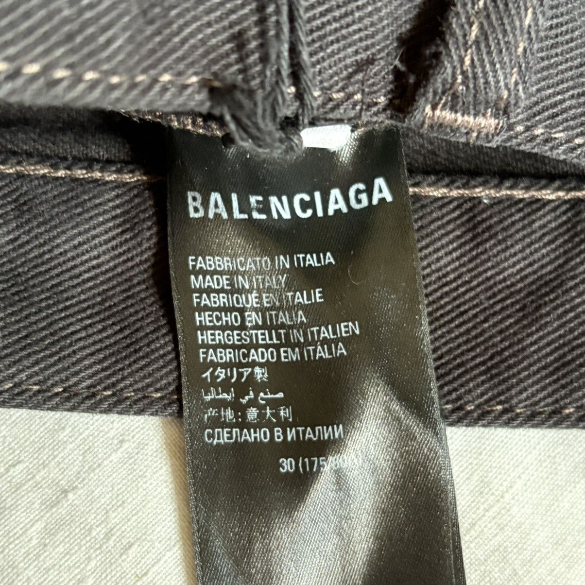 Balenciaga Balenciaga Skinny Stacked Distressed Jeans Size 31 Size US 31 - 5 Thumbnail