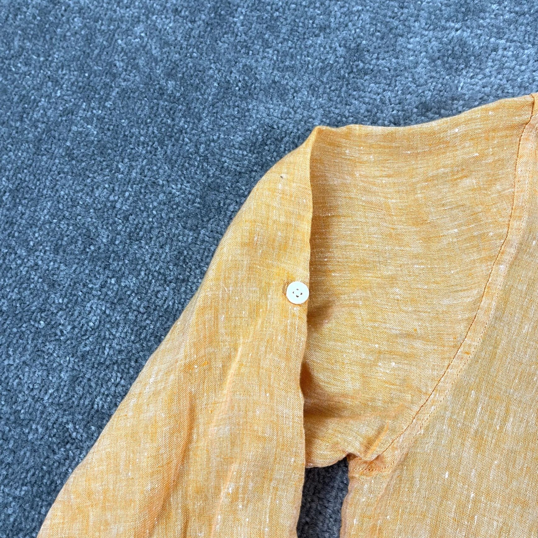 Vintage BOHIO Shirt Men Medium Bright Orange Button Up Long Sleeve Roll Tab Summer Beach Shirt Size US M / EU 48-50 / 2 - 7 Thumbnail