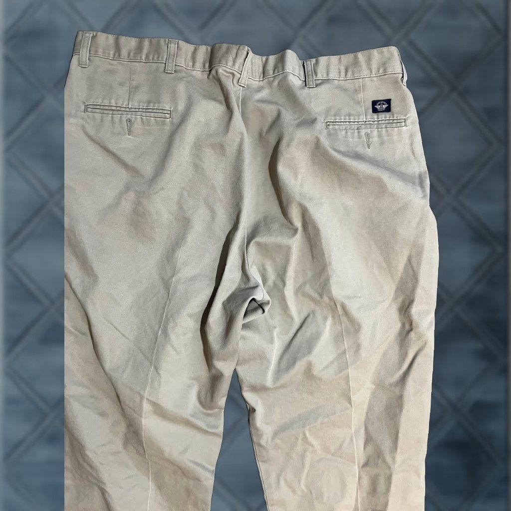 Dockers DOCKERS Chinos Pants Flat Front 44x32 Beige 100% Cotton Classic Fit Regular Men Size US 44 / EU 60 - 1 Thumbnail