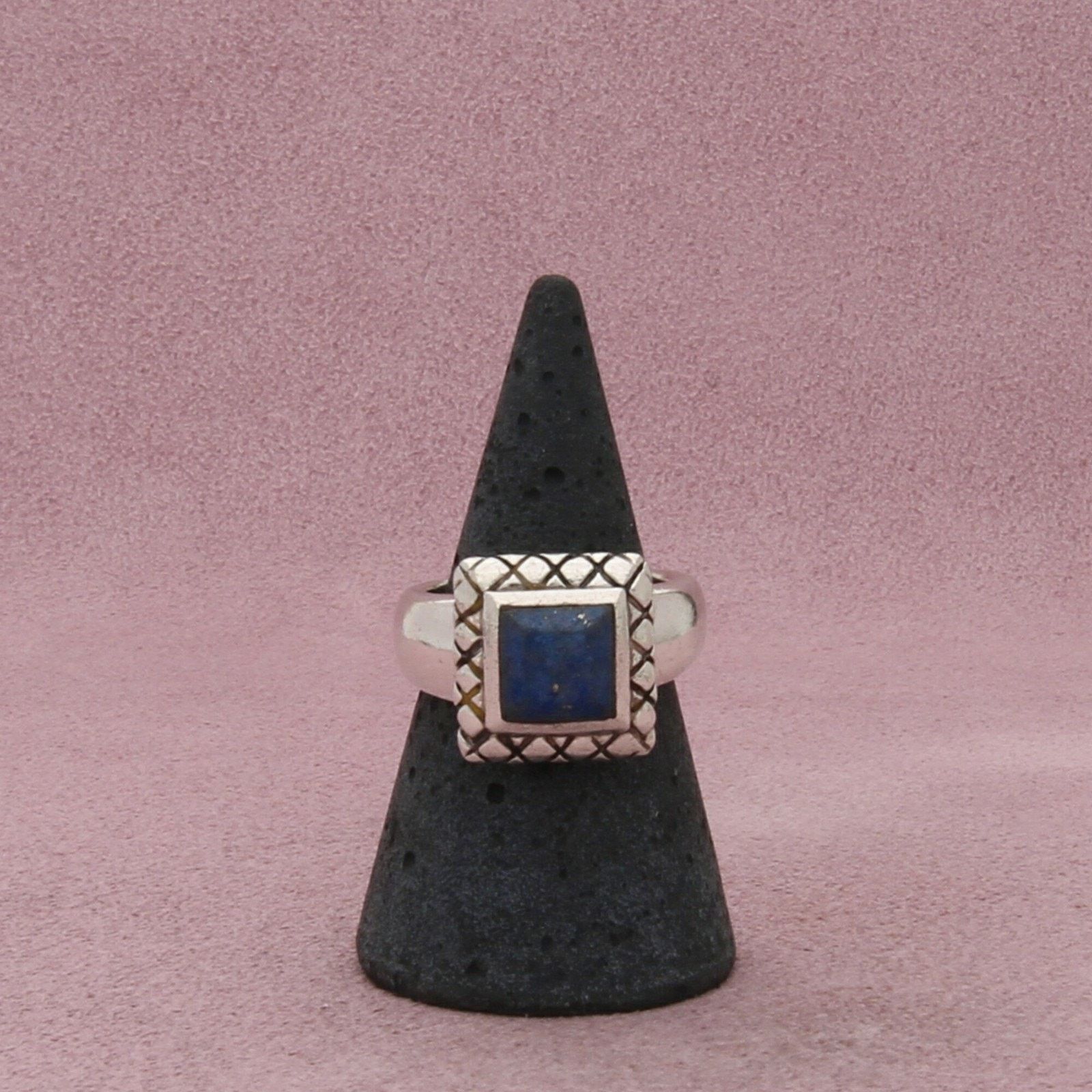 Sterling Silver sterling silver quilted lapis lazuli square ring size 6.75 Size ONE SIZE - 3 Thumbnail