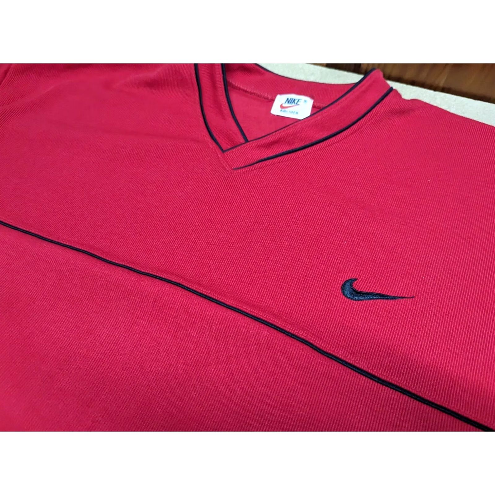 Nike VINTAGE Nike Airliner Golf Shirt Mens L Red Long Sleeves Size US L / EU 52-54 / 3 - 7 Thumbnail