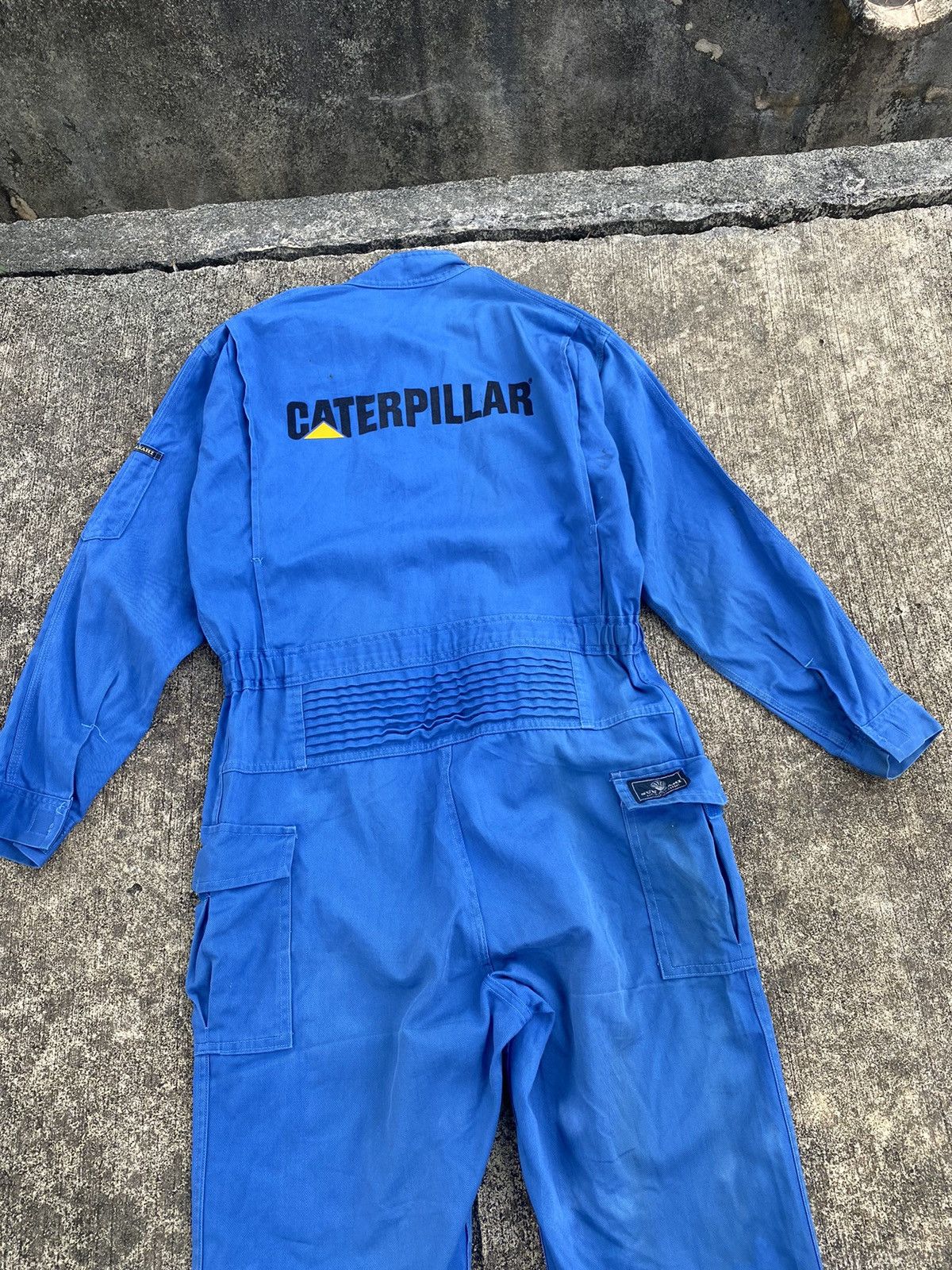 Caterpillar Vintage Distressed Caterpillar Overalls Jumpsuits Size US 38 / EU 54 - 6 Thumbnail