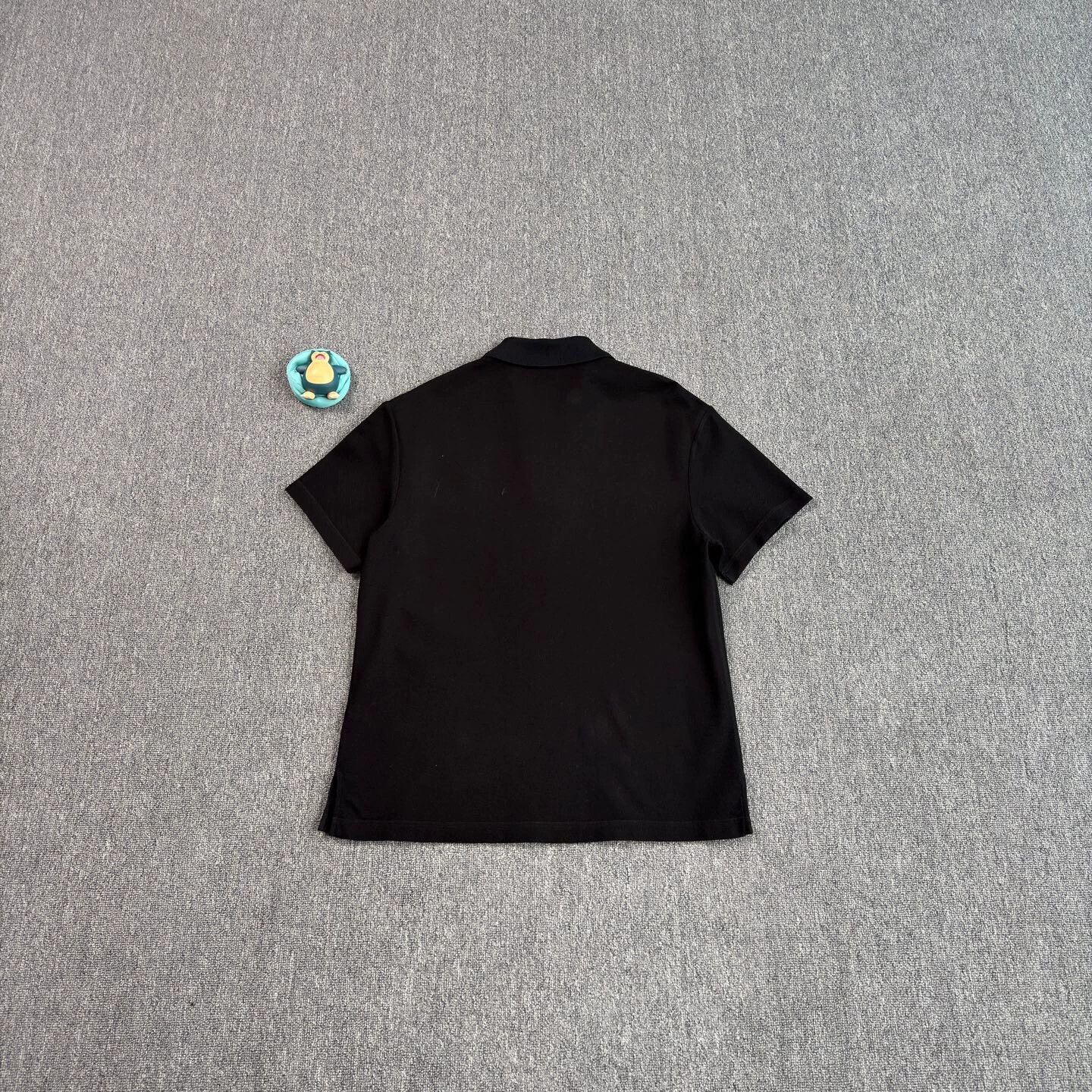 Louis Vuitton LV Stitch Logo Black Pin Polo M Near New Size US M / EU 48-50 / 2 - 2 Thumbnail
