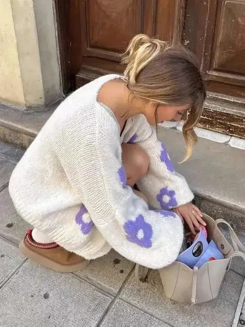 Japanese Brand × Vintage Printed Knitted Women's Sweater Autumn Long Size ONE SIZE - 2 Thumbnail