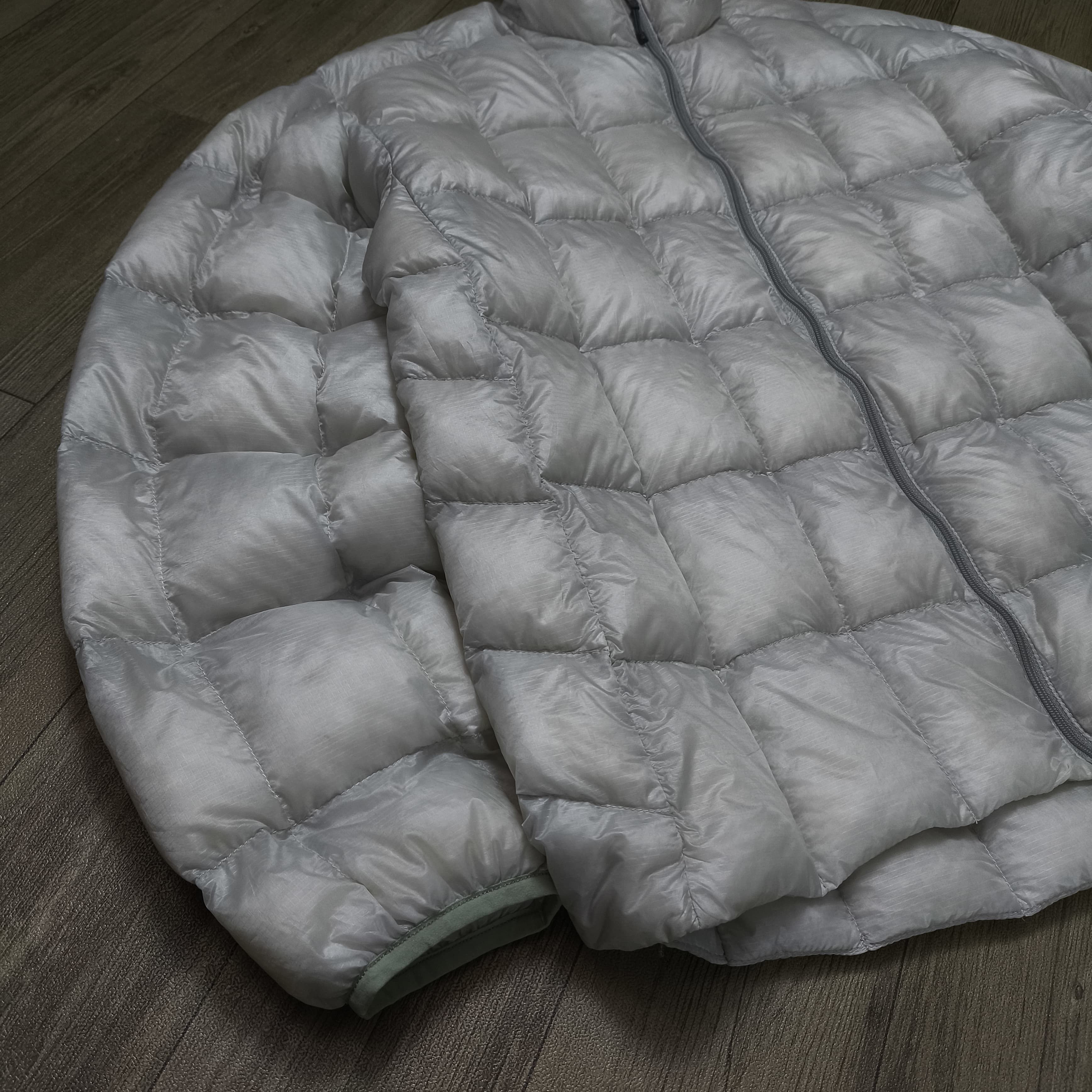 Montbell Montbell Square Quilting Puffer Down Jacket Superior Size US L / EU 52-54 / 3 - 8 Thumbnail
