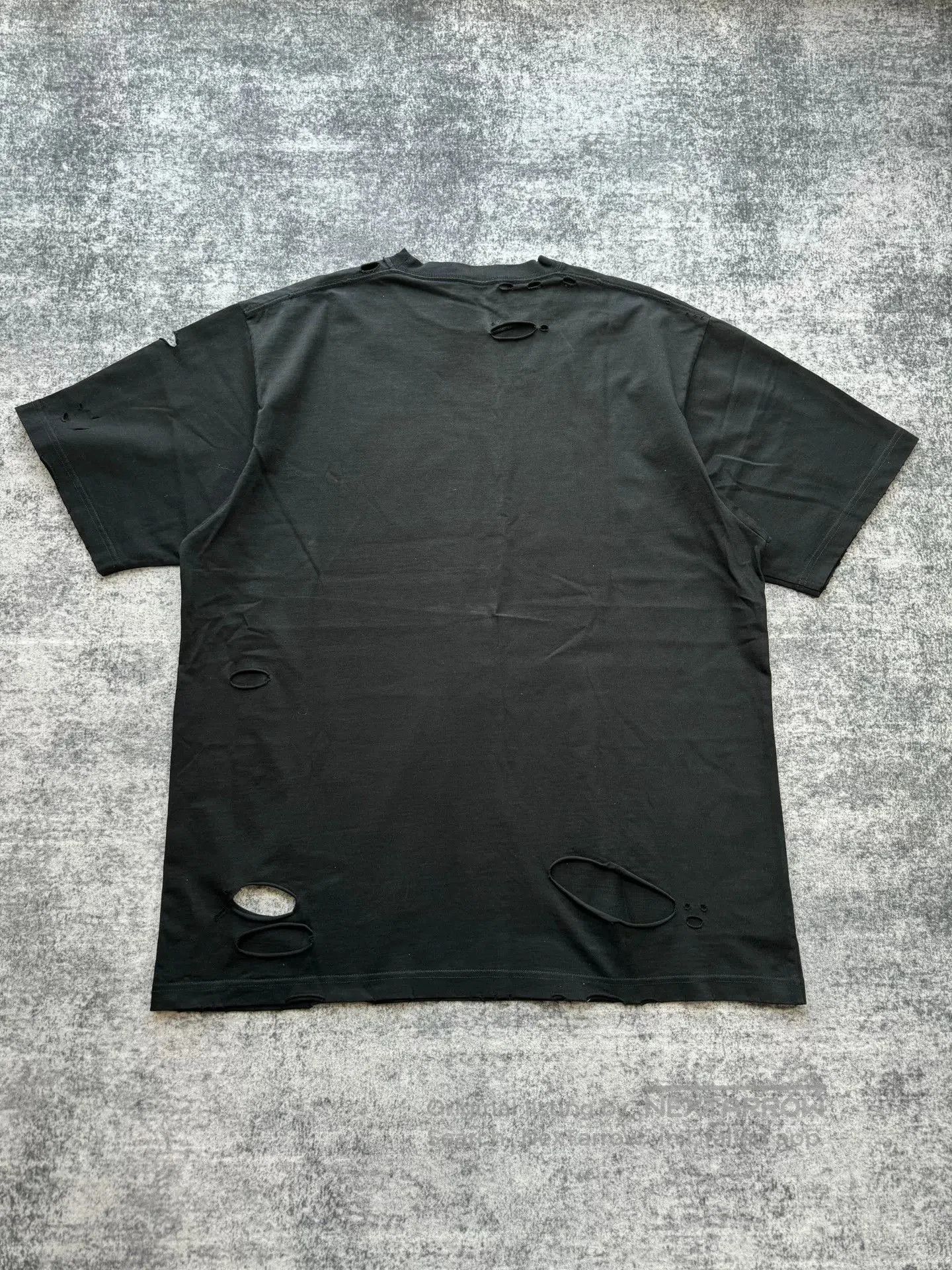 Balenciaga Balenciaga Black Distressed Short-Sleeve Tee. Size US XS / EU 42 / 0 - 2 Thumbnail