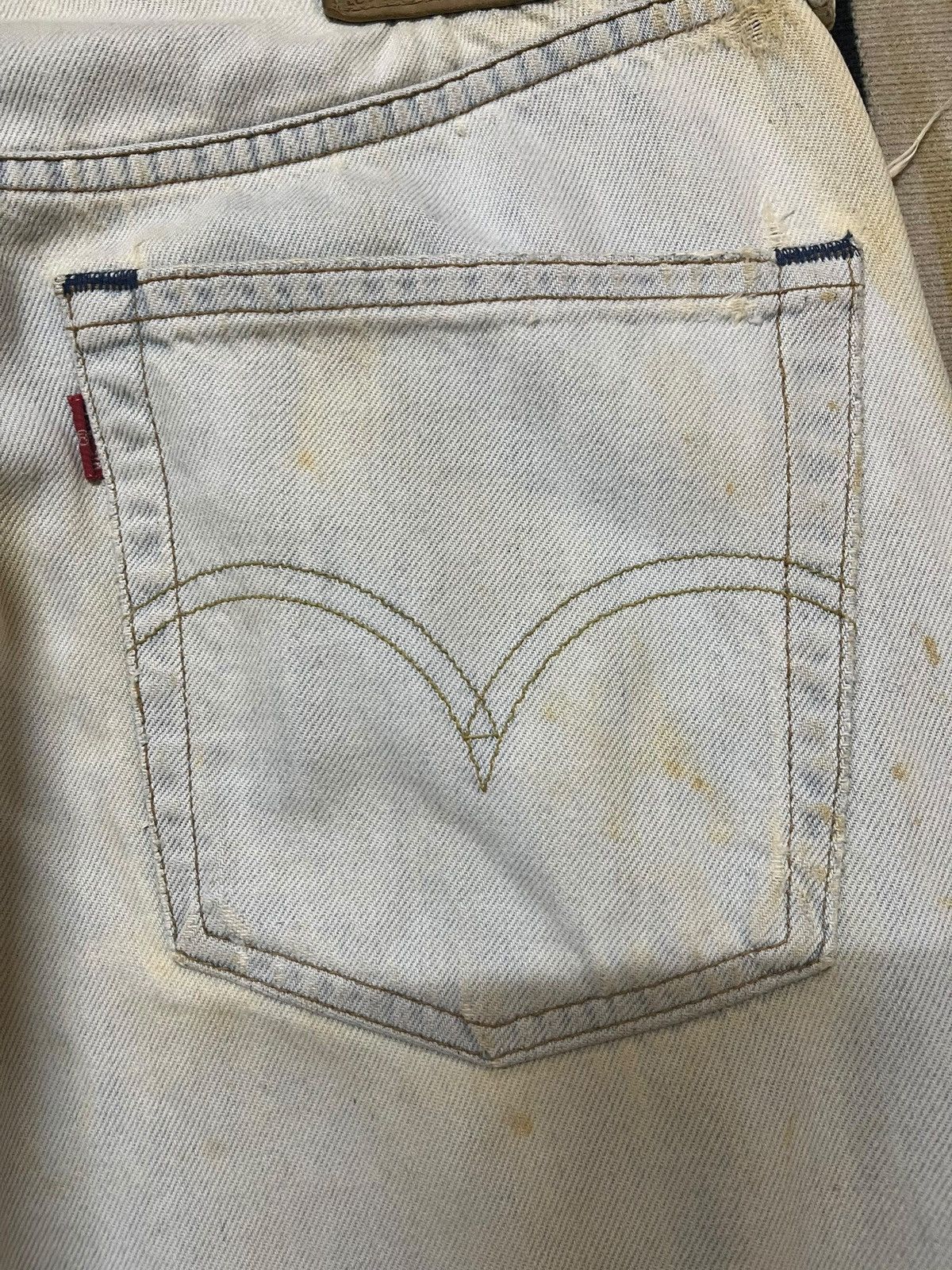 Levi's Vintage Clothing Vintage Levi’s 504 Mudwash Faded Distressed Denim Size US 31 - 8 Thumbnail