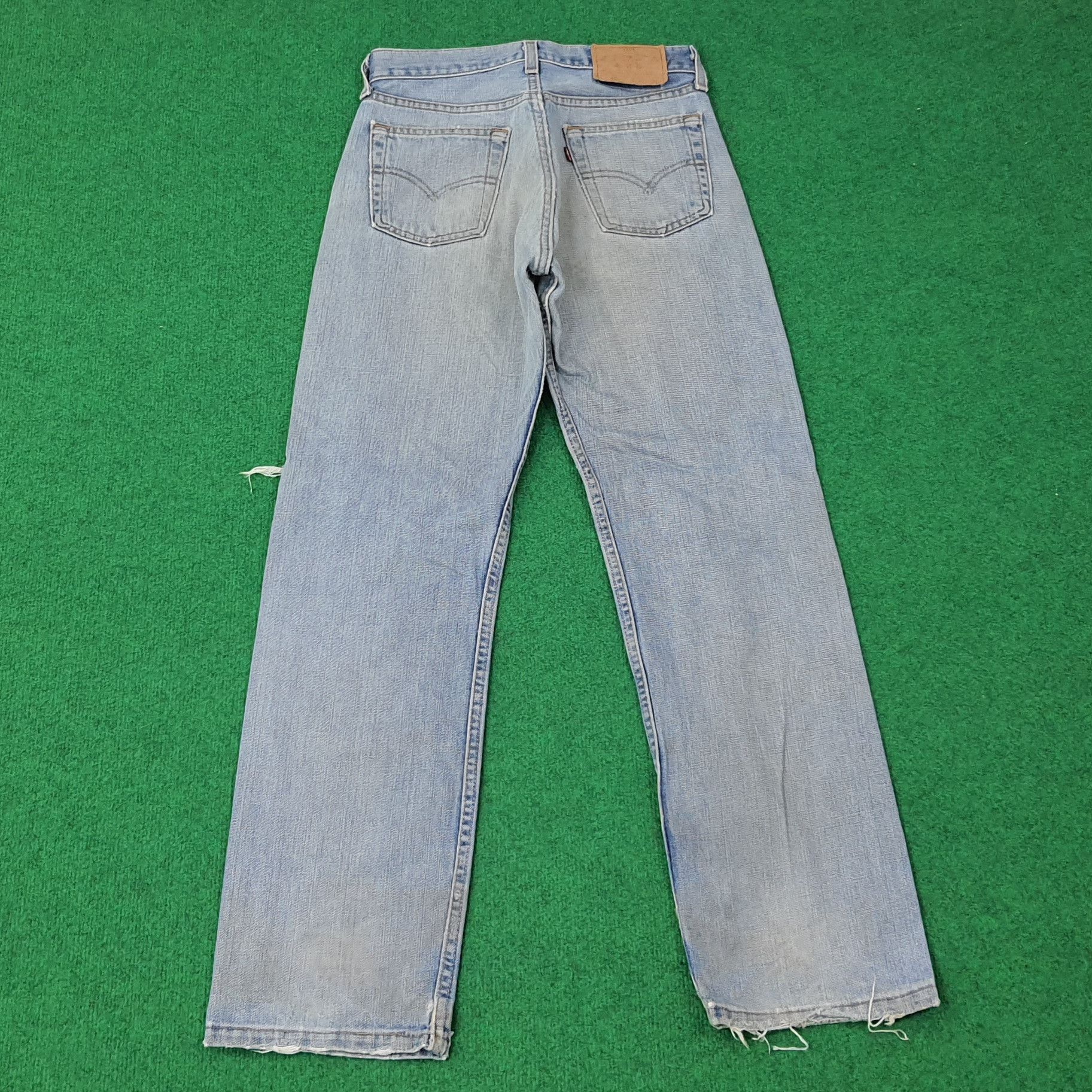 Levi's Vintage Levi's 501 Distressed Style Jeans C228N35 Size US 28 / EU 44 - 3 Thumbnail
