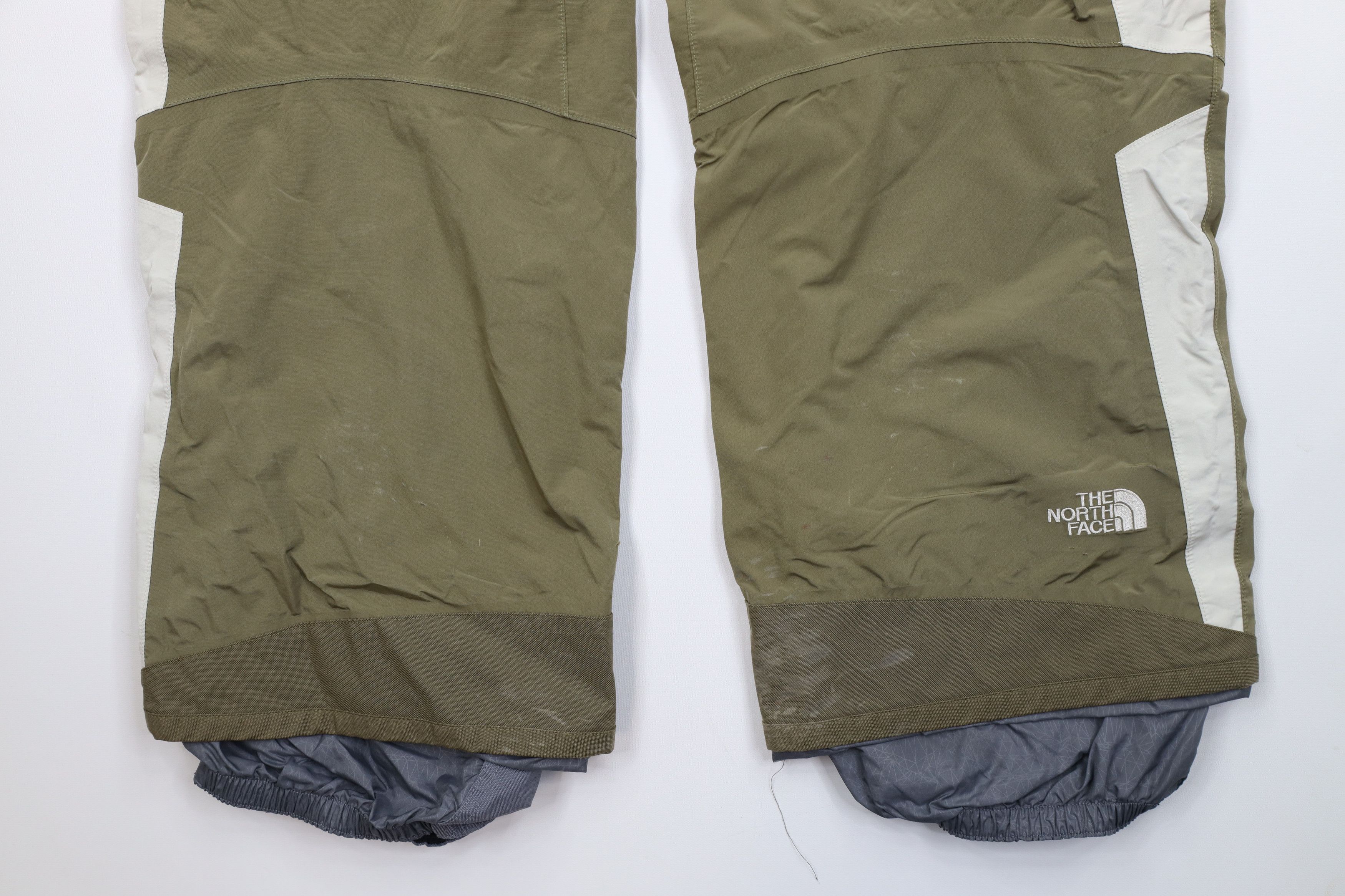 The North Face Vintage The North Face Wide Leg Snow Pants Snowboard Green Size US 32 / EU 48 - 13 Thumbnail