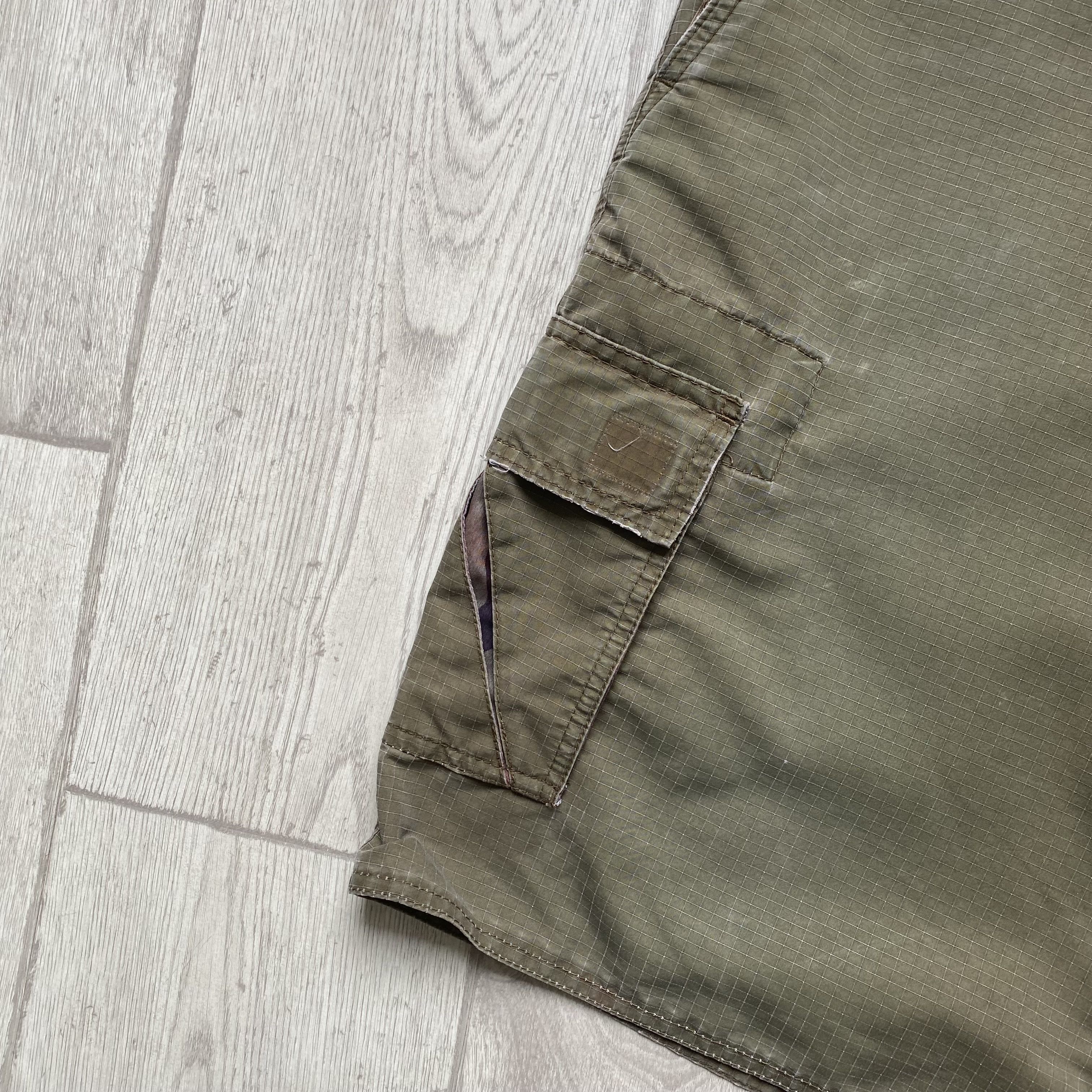 Billabong Vintage Faded Cargo Oneill cargo shorts boardwear Size US 32 / EU 48 - 4 Thumbnail