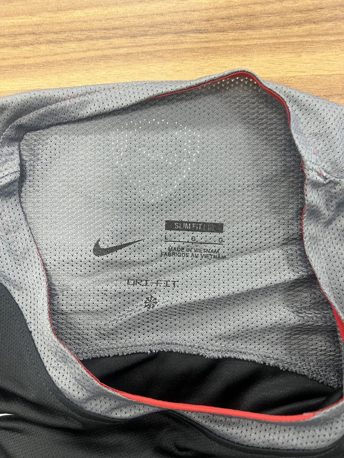 Nike Legendary sold out Nike Total 90 dri-fit sleeveless vest Size US L / EU 52-54 / 3 - 3 Thumbnail