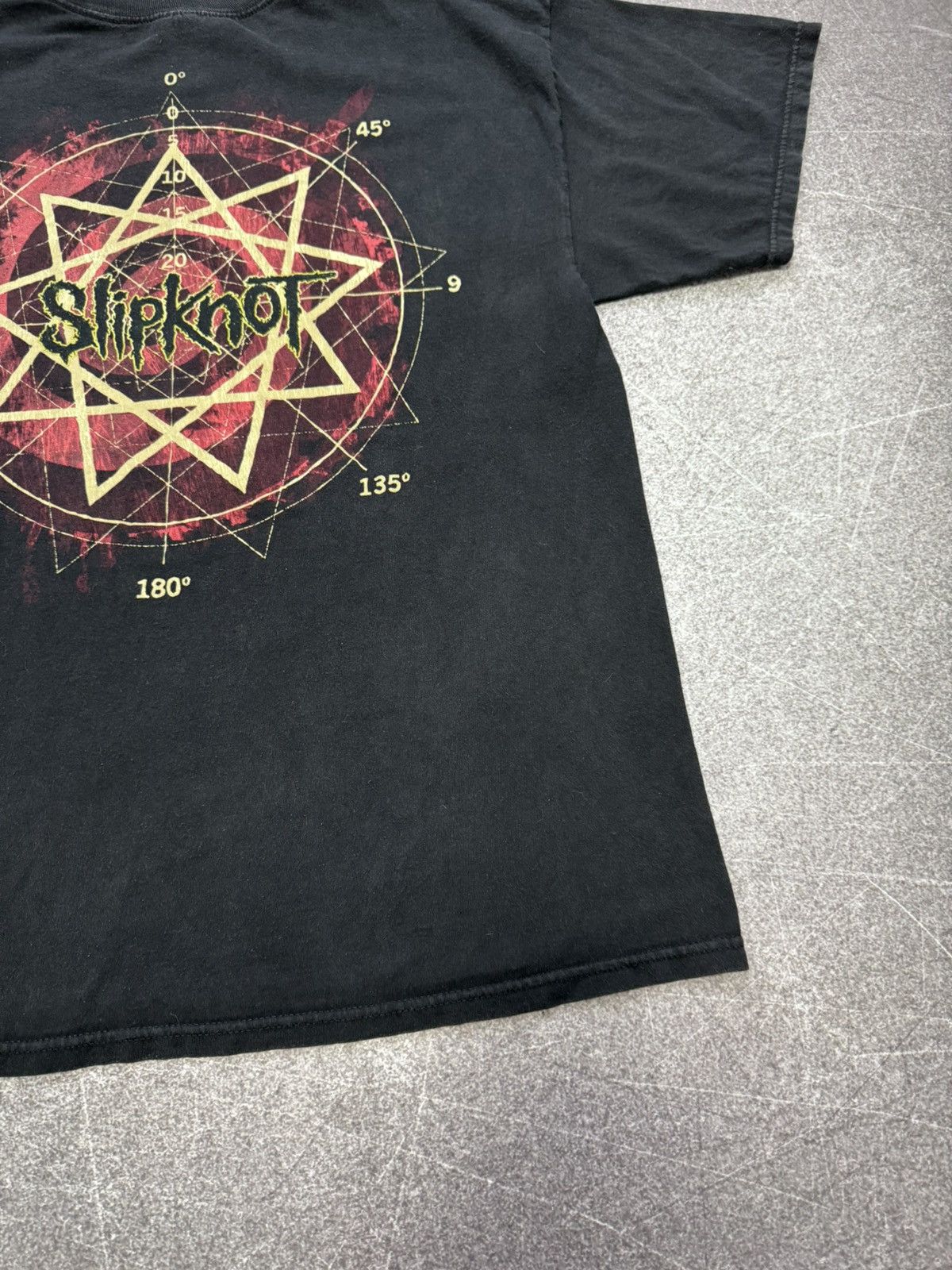 Band Tees Vintage y2k Slipknot 2010 T-Shirt rock band tee siz L y2k Size US L / EU 52-54 / 3 - 15 Thumbnail