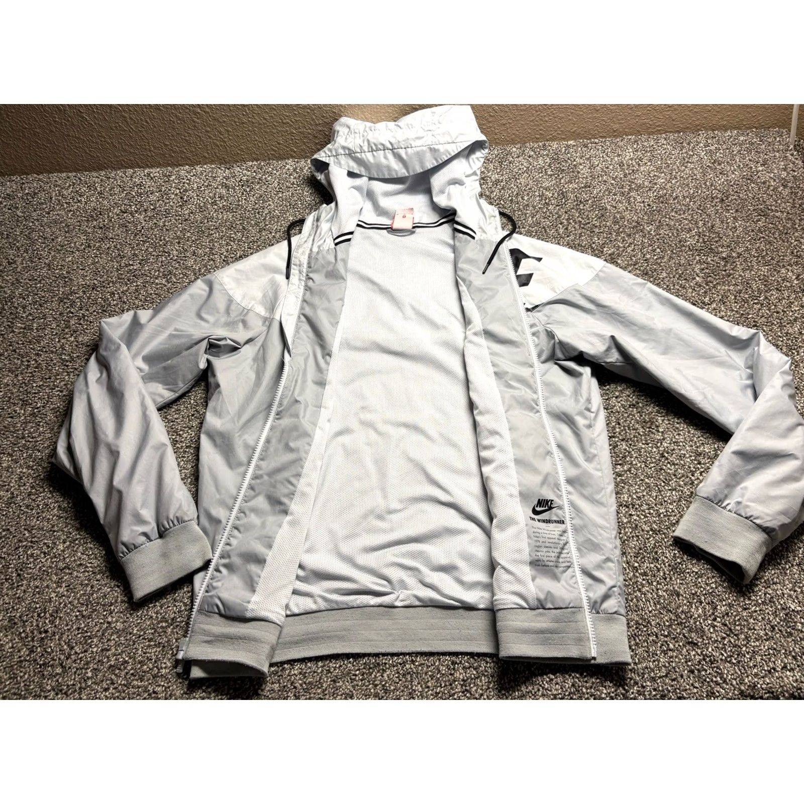Nike Nike Jacket Mens 2XL Gray Windrunner GX1 Sportswear Men Big Swoosh Full Zip Hooded Size US XXL / EU 58 / 5 - 4 Thumbnail