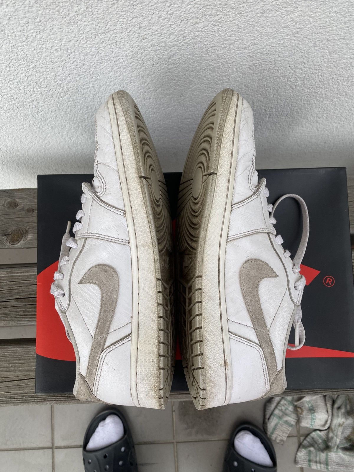 Jordan Brand × Nike nike Air Jordan 1 Low OG Neutral Grey 85 sneakers Size US 10.5 / EU 43-44 - 7 Thumbnail
