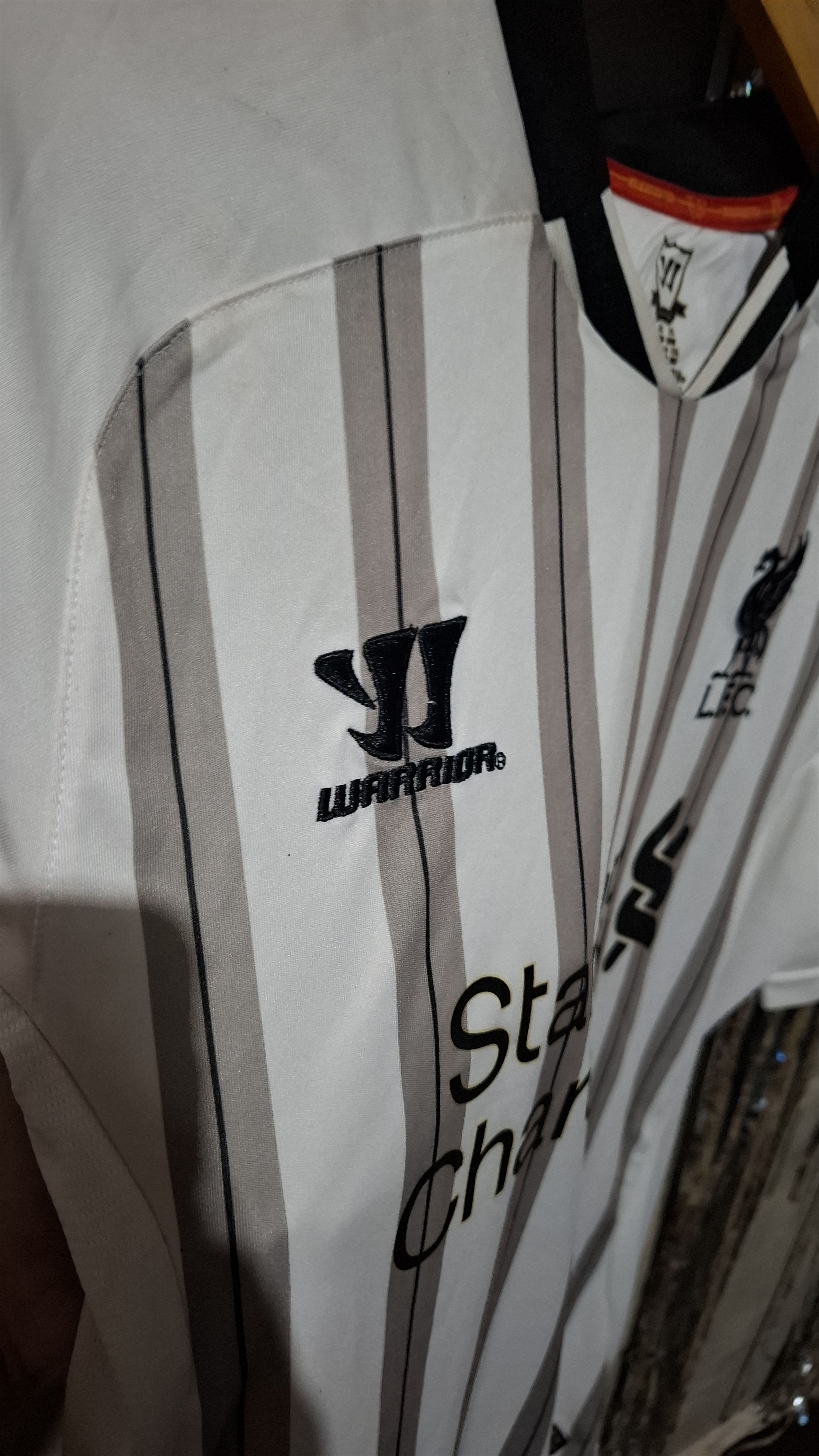 Warrior Liverpool 2013/2014 Goalkeper Jersey warrior Size US XL / EU 56 / 4 - 5 Thumbnail