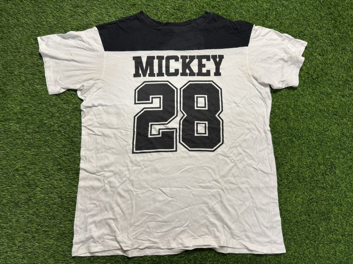 Mickey Mouse × Uniqlo assorted tshirt - uniqlo x mickey Size US XXL / EU 58 / 5 - 1 Thumbnail
