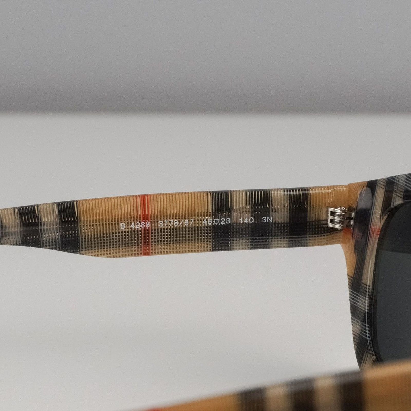 Burberry Iconic burberry check monogram transparent sunglasses Size ONE SIZE - 4 Thumbnail