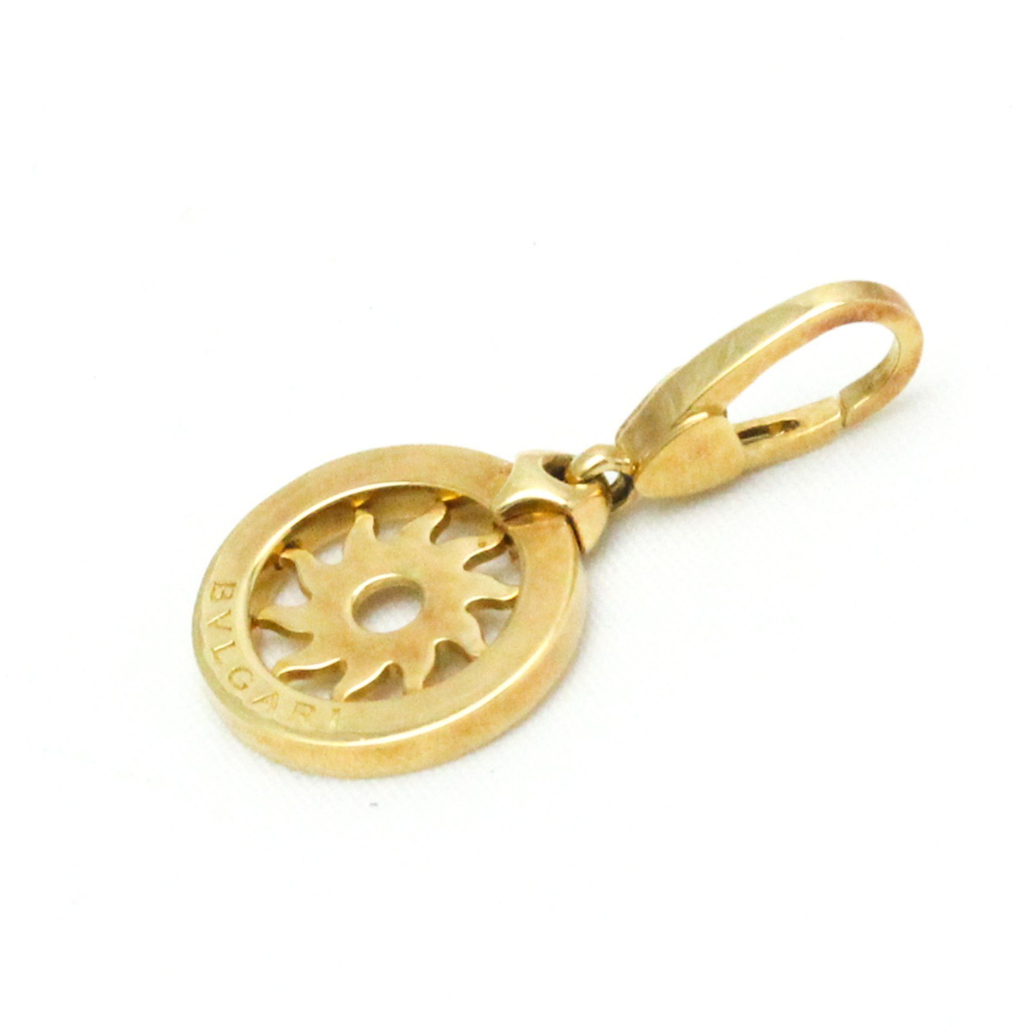 image of Bvlgari Bulgari Tondo Necklace in Gold, Women's