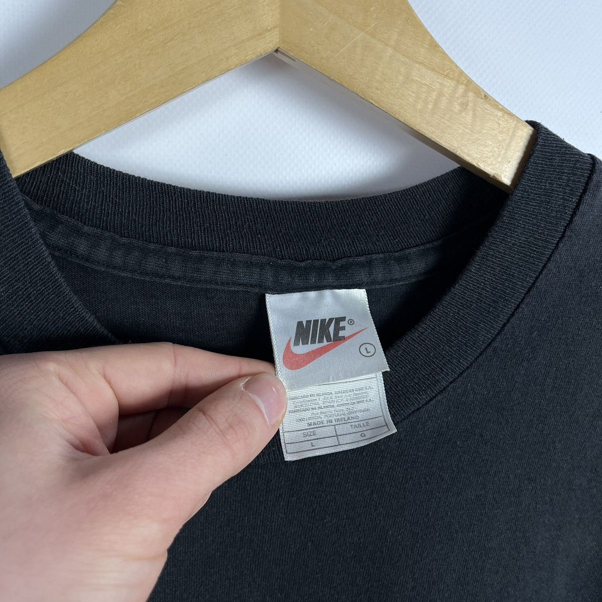 Nike × Vintage Iconic Vintage Nike big logo y2k sunfaded tee 90’s Size US L / EU 52-54 / 3 - 13 Thumbnail