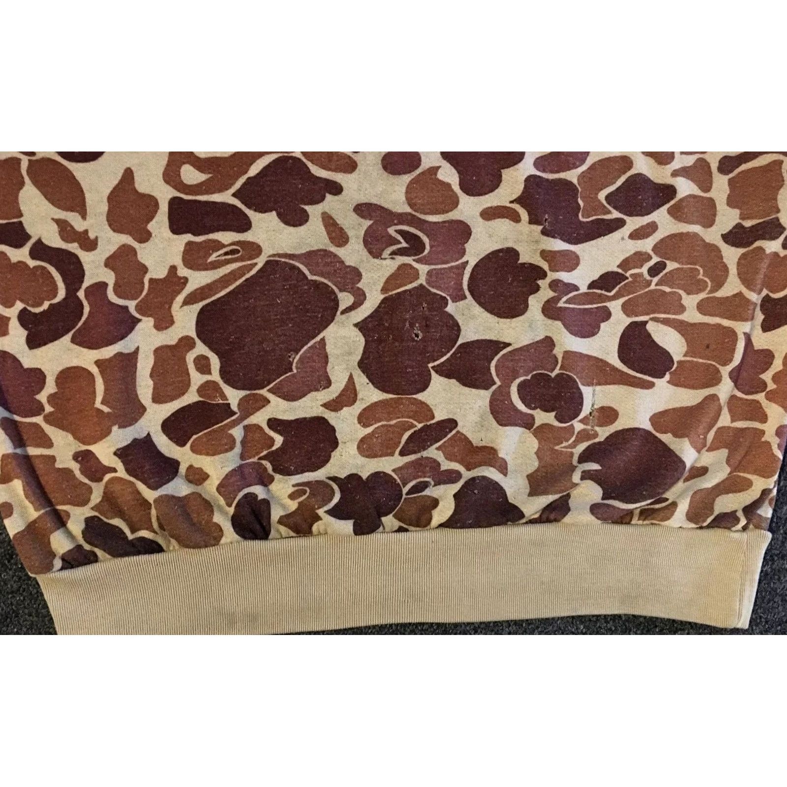 Vintage VINTAGE 80s Frog Camo Faded Distressed Sweatshirt Hoodie Camouflage Army Military Track Grunge 70s Mens M Brown Short Description: See Measurements Size US M / EU 48-50 / 2 - 4 Thumbnail