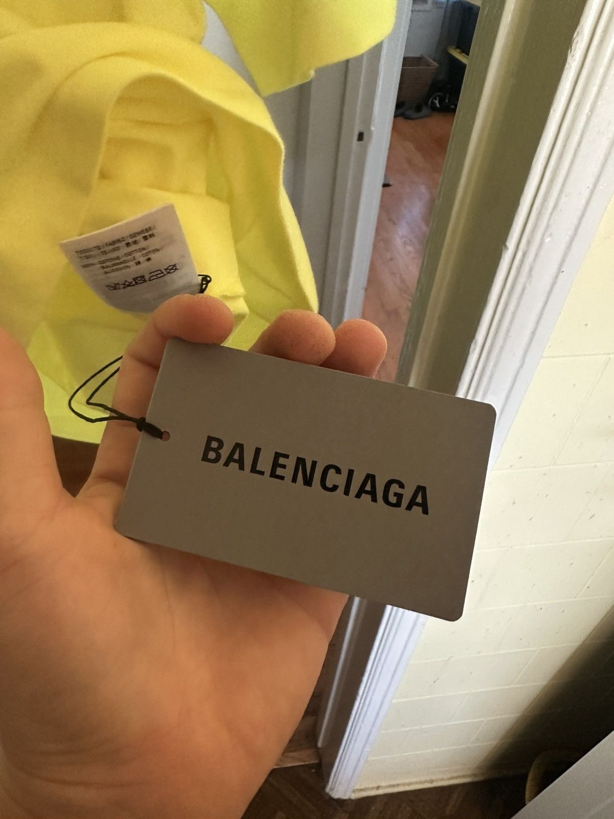 Balenciaga Balenciaga Campaign Tee Size US S / EU 44-46 / 1 - 9 Thumbnail