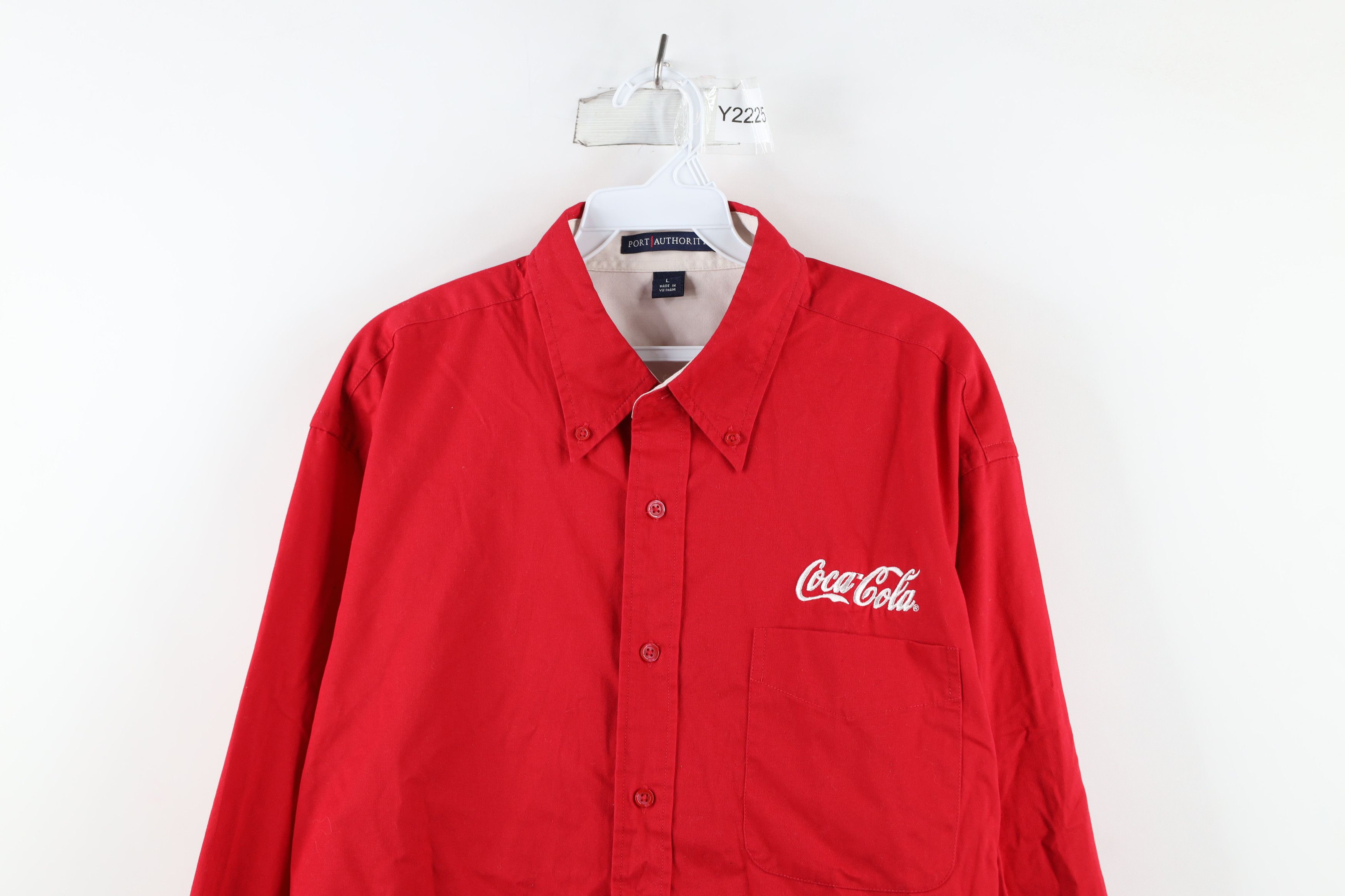 Vintage Vintage 90s Out Script Coca Cola Collared Button Down Shirt Size US L / EU 52-54 / 3 - 2 Thumbnail