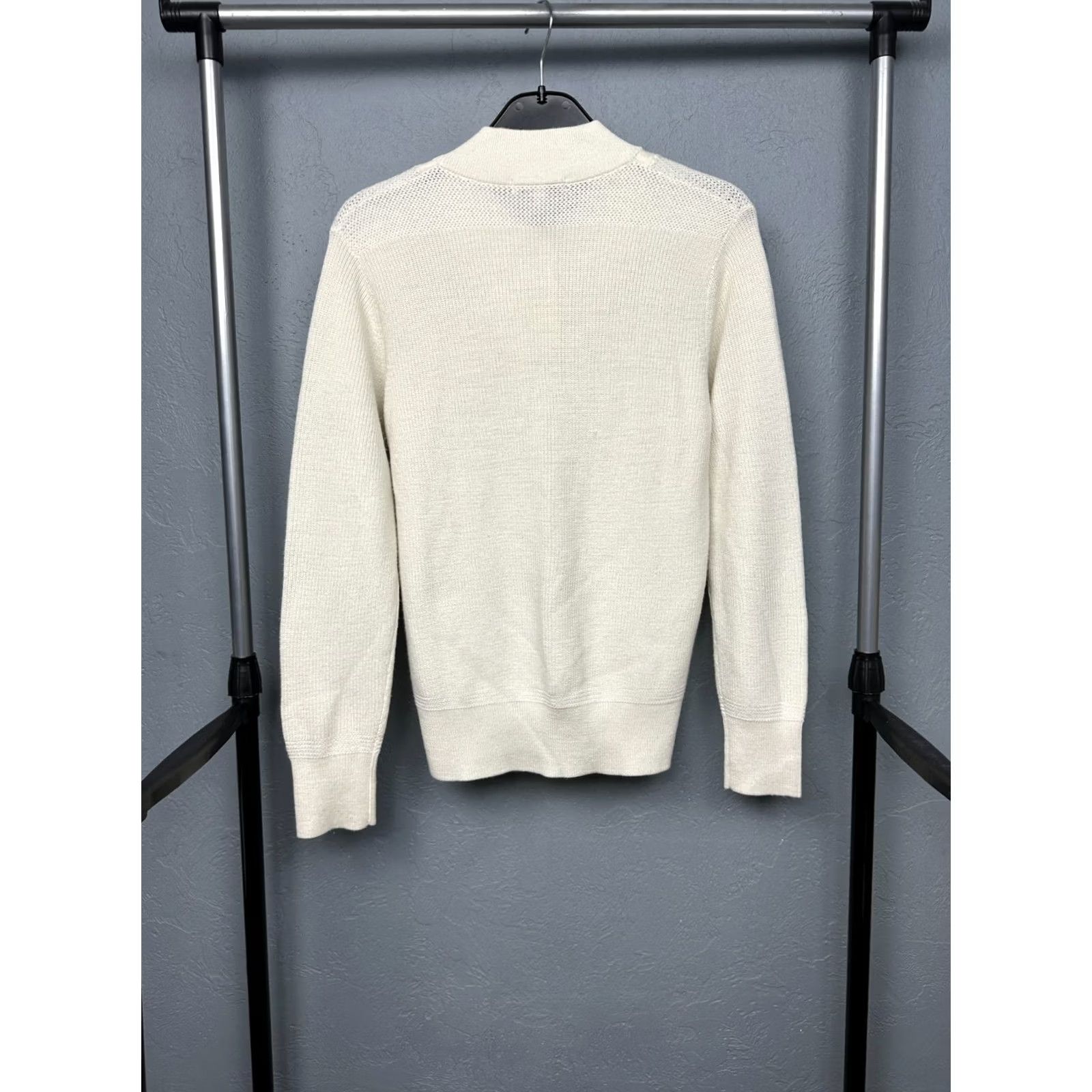 Uniqlo Uniqlo x J.W.Anderson Womens Sweater M Beige Knit Pullover Size M Size M / US 6-8 / IT 42-44 - 5 Thumbnail