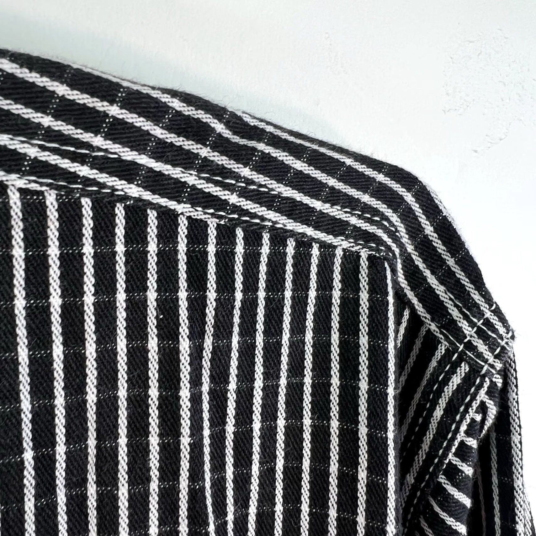 Vintage VINTAGE Cinch Western Striped Button-Up Shirt Mens XL Black Long Sleeve Casual Size US XL / EU 56 / 4 - 6 Thumbnail