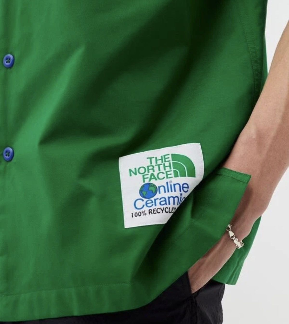 Online Ceramics × The North Face Online Ceramics TNF x OC SS Button Front Shirt Green size XL Size US XL / EU 56 / 4 - 4 Thumbnail