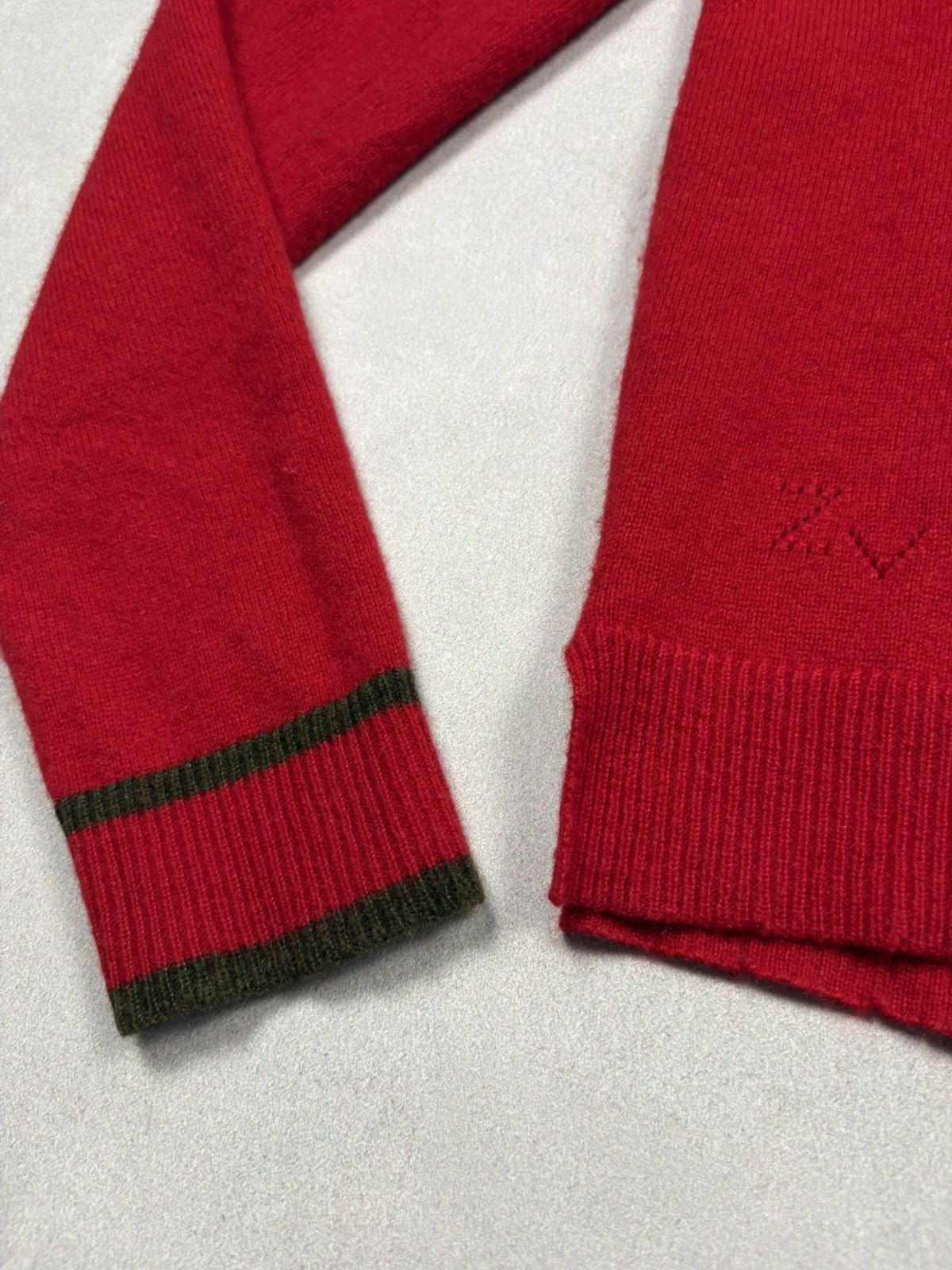 Zadig & Voltaire Zadig & Voltaire Cashmere V-Neck Women’s XS Red Knit Sweater Size XS / US 0-2 / IT 36-38 - 10 Thumbnail
