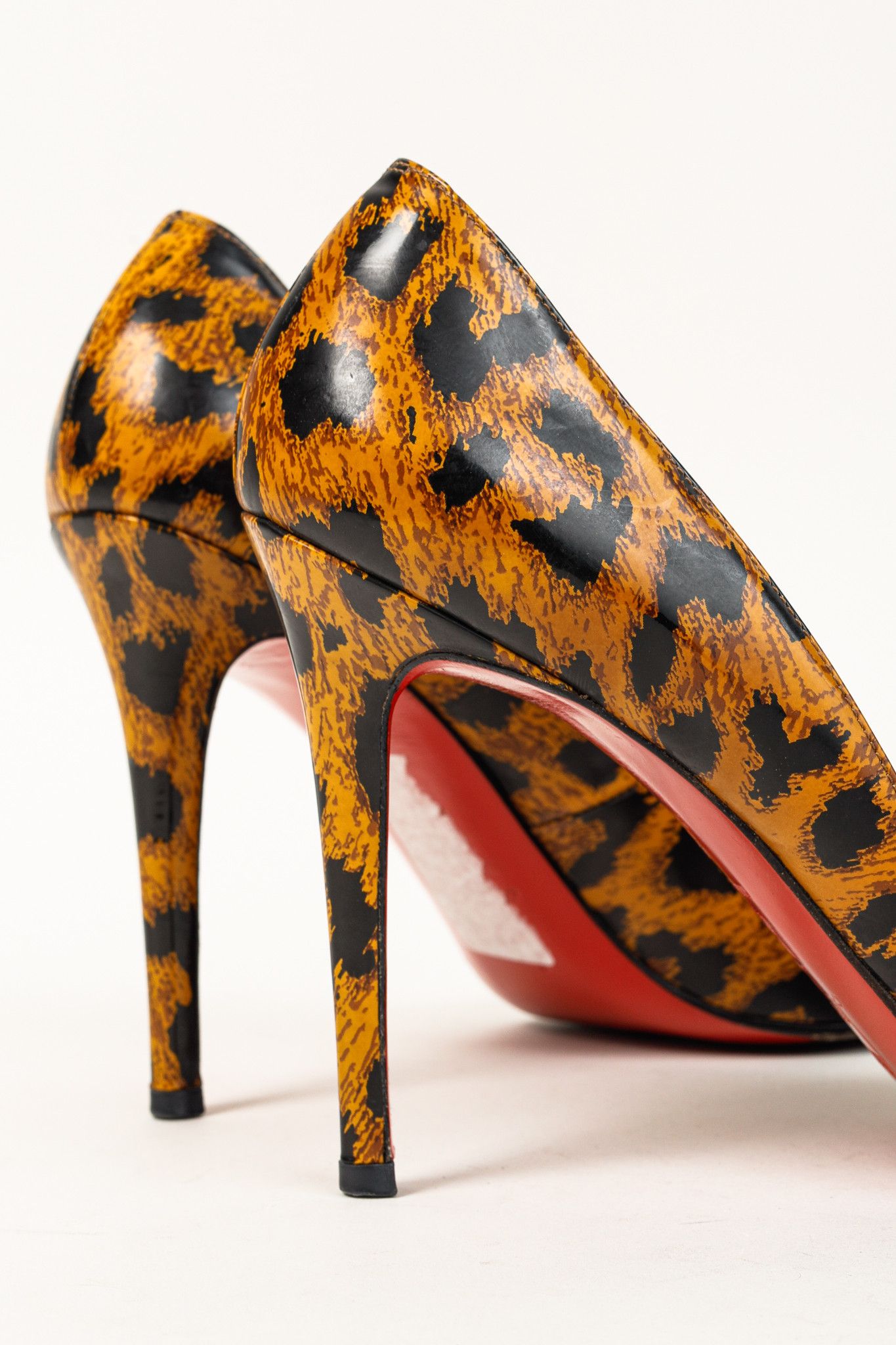 Christian Louboutin Christian Louboutin Leopard Patent Pointed-Toe Pumps Size US 7.5 / IT 37.5 - 7 Thumbnail