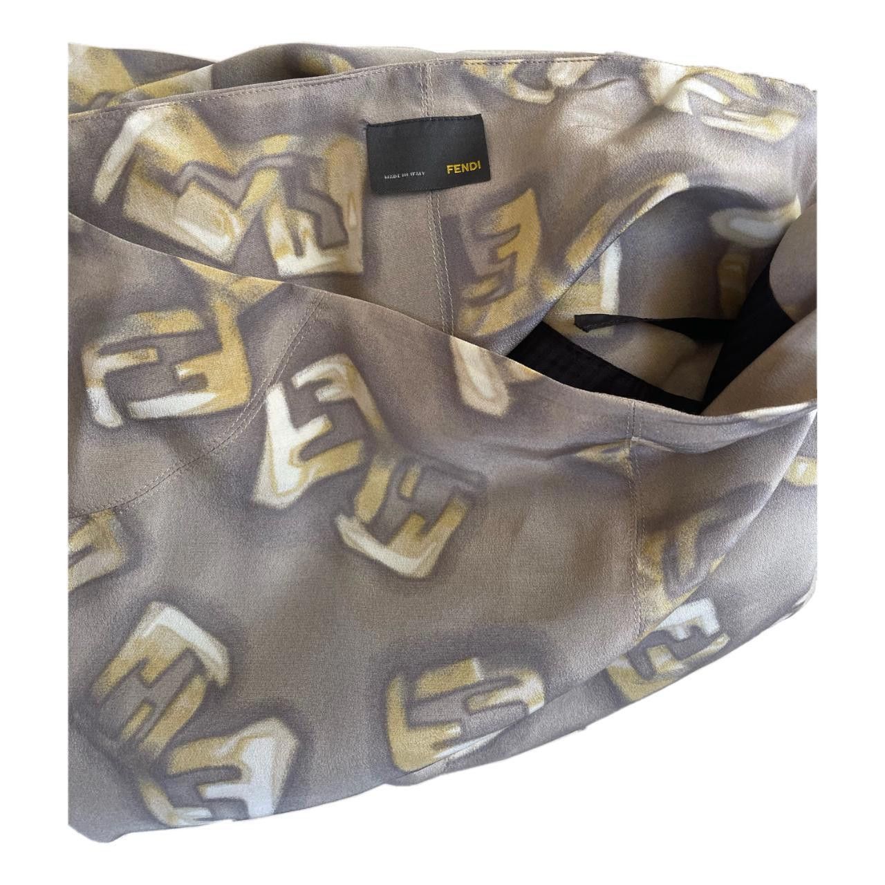 Fendi Fendi Graffiti Logo Pencil Midi Skirt Size 28" / US 6 / IT 42 - 2 Thumbnail