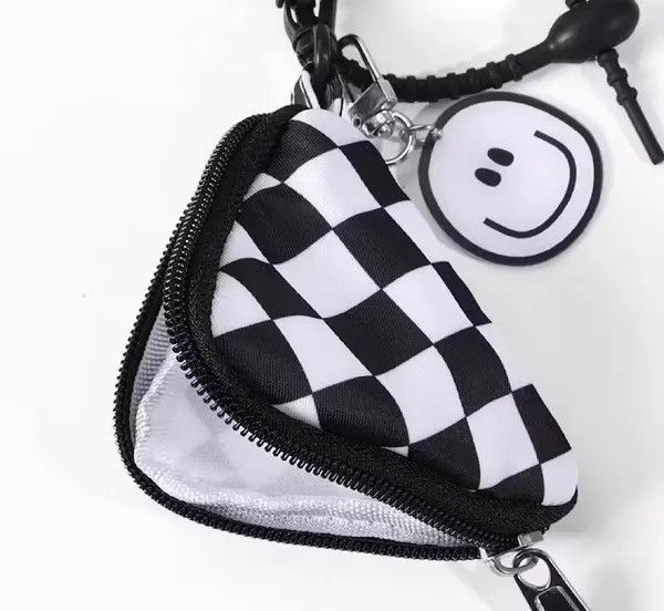 Japanese Brand Fashion checkerboard smiley face triangle coin pouch bag Size ONE SIZE - 3 Thumbnail