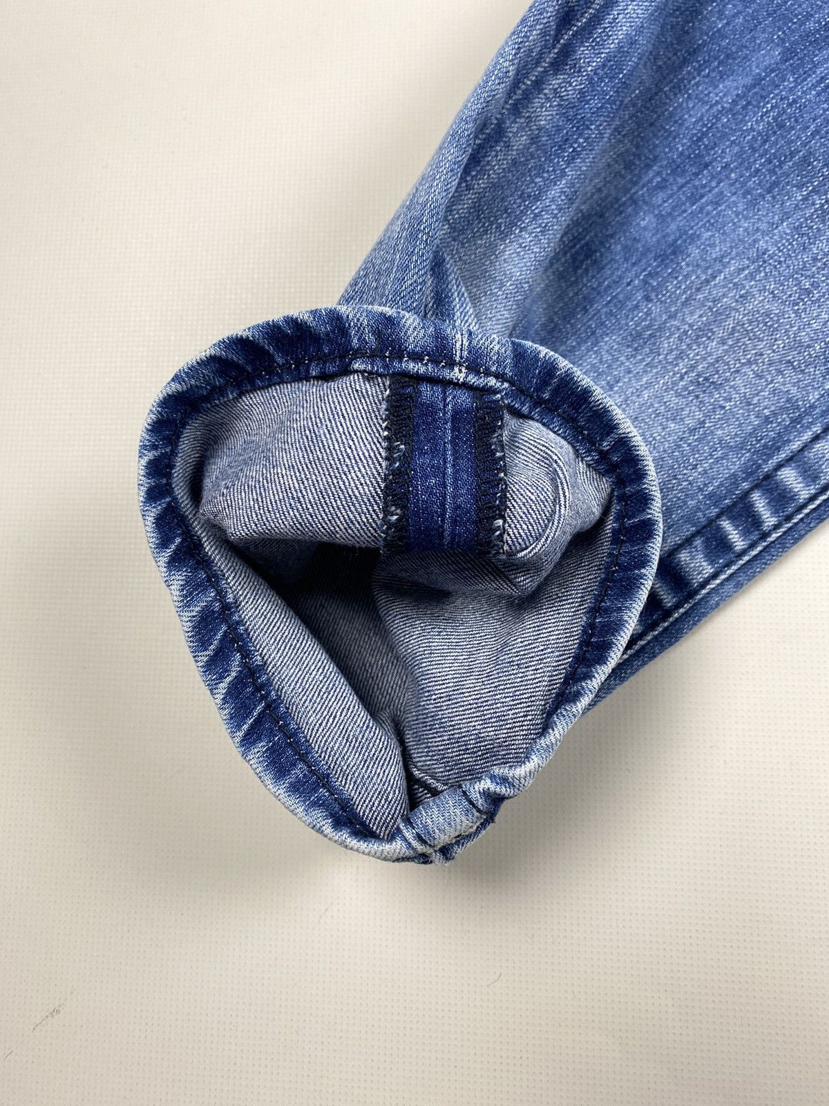 True Religion True Religion Rocco Relaxed Skinny men’s jeans size 34 Size US 34 / EU 50 - 10 Thumbnail
