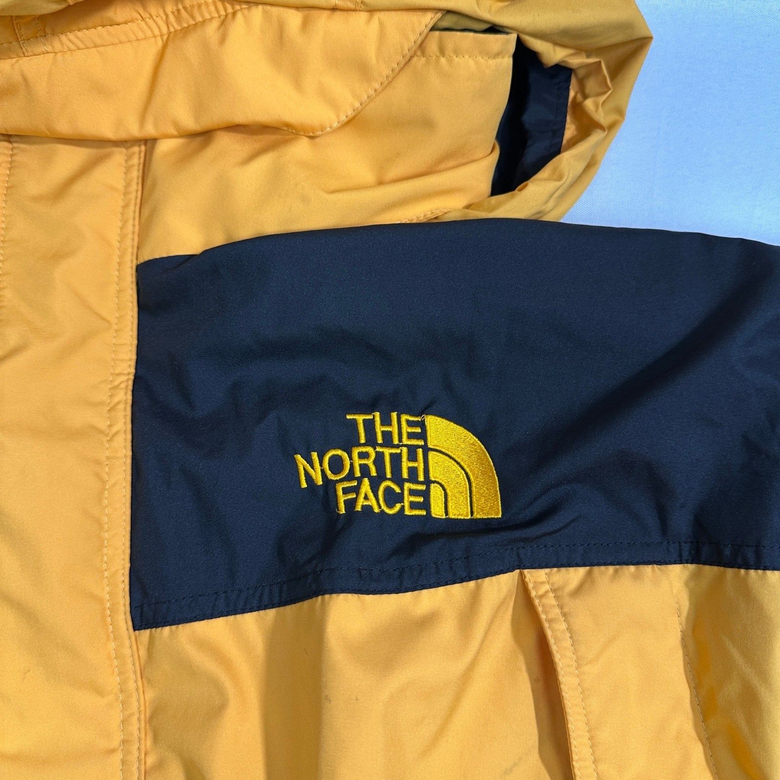 The North Face The North Face Men's Jacket Yellow Black Mesh Lining Size US XL / EU 56 / 4 - 3 Thumbnail