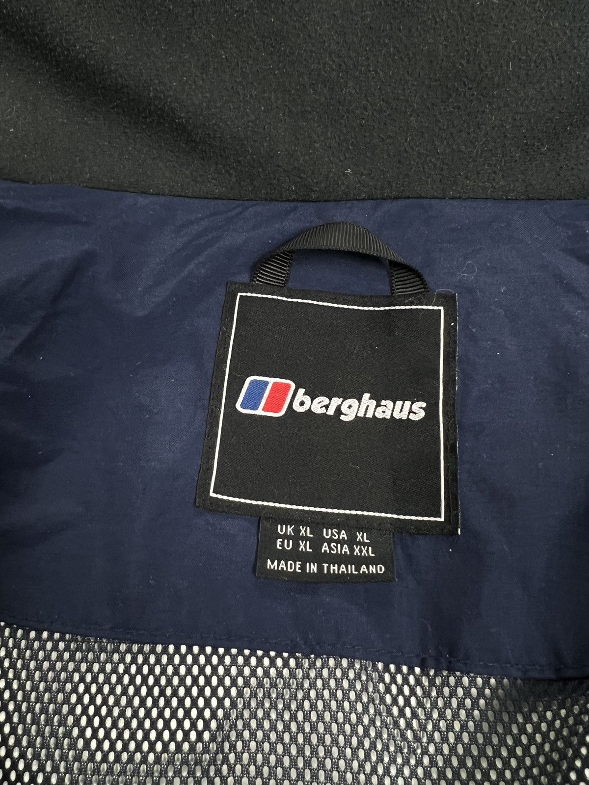 Berghaus Men's Hillwalker Gore-Tex InterActive Jacket - Blue/Dark Size US XL / EU 56 / 4 - 10 Thumbnail