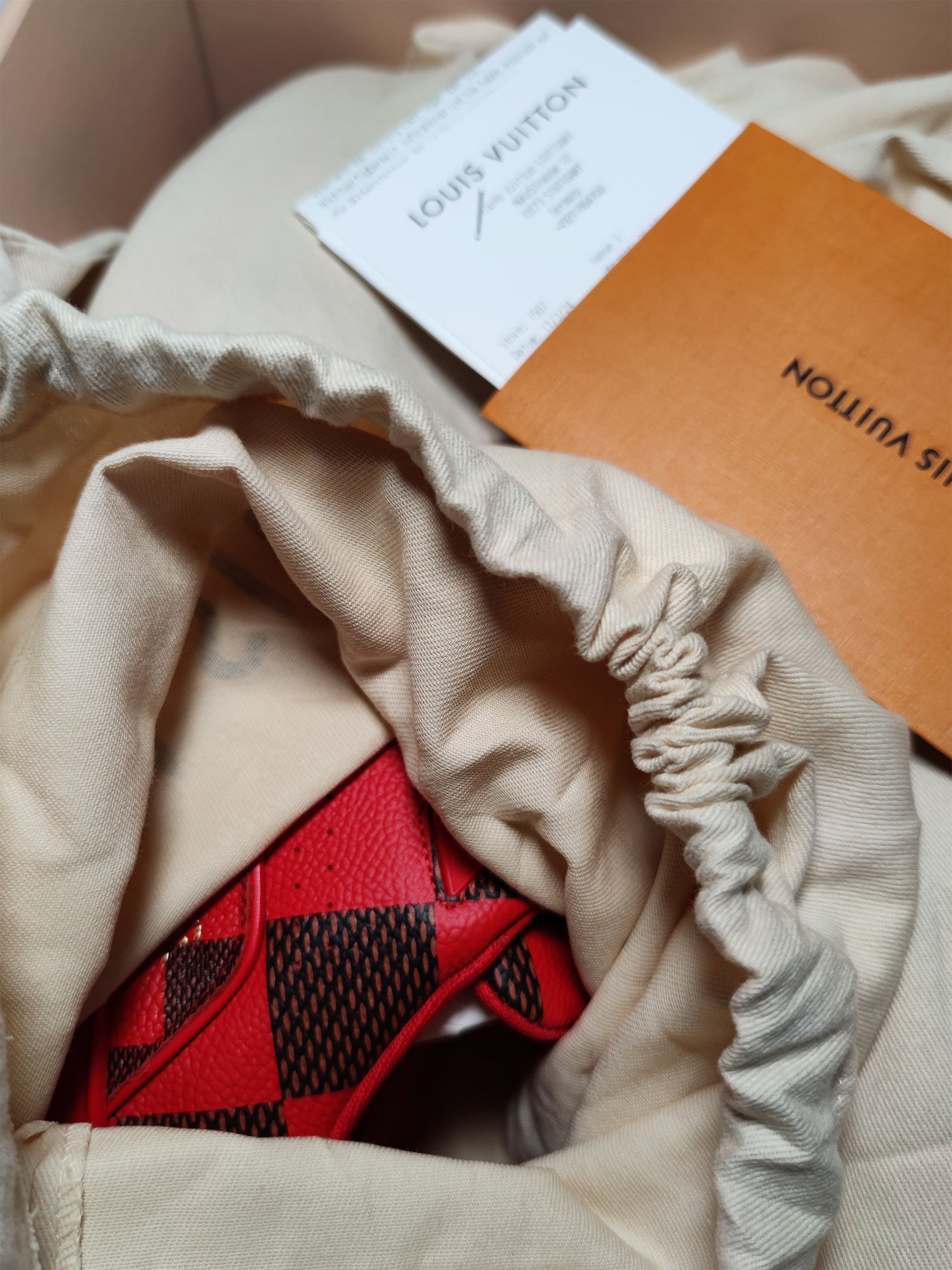 Louis Vuitton × Pharrell Louis Vuitton LV Trainer Damier Size US 10 / EU 43 - 4 Thumbnail